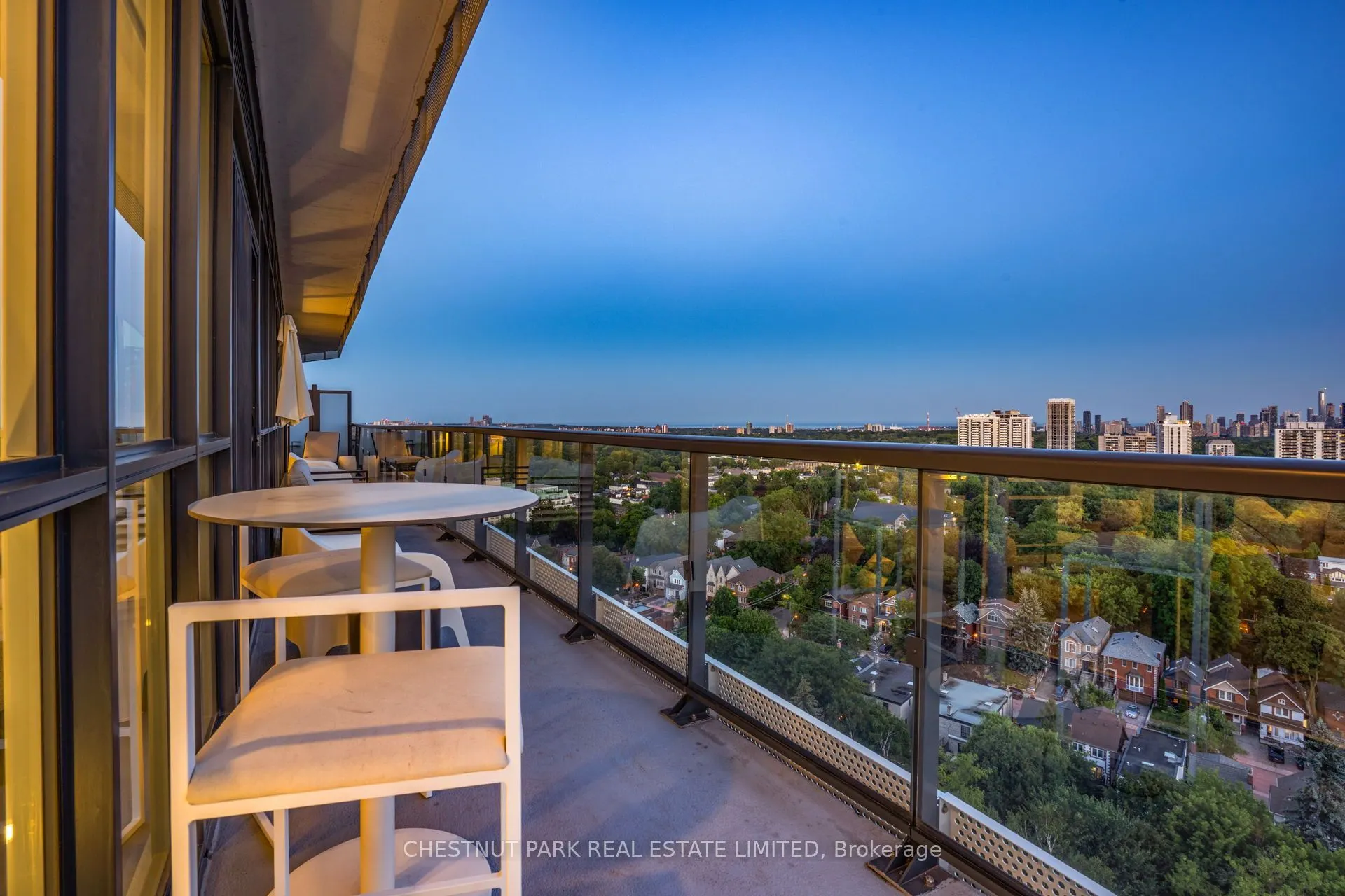 11 Lillian Street #1802