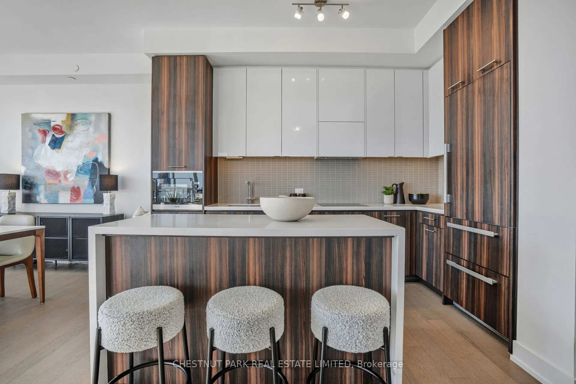 11 Lillian Street #1802