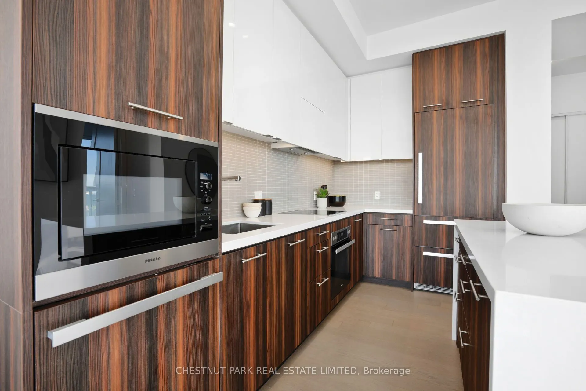 11 Lillian Street #1802
