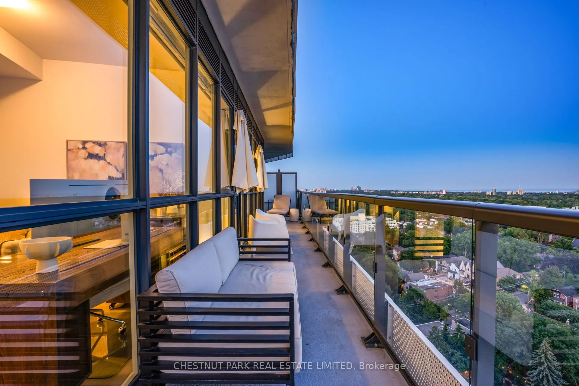 11 Lillian Street #1802