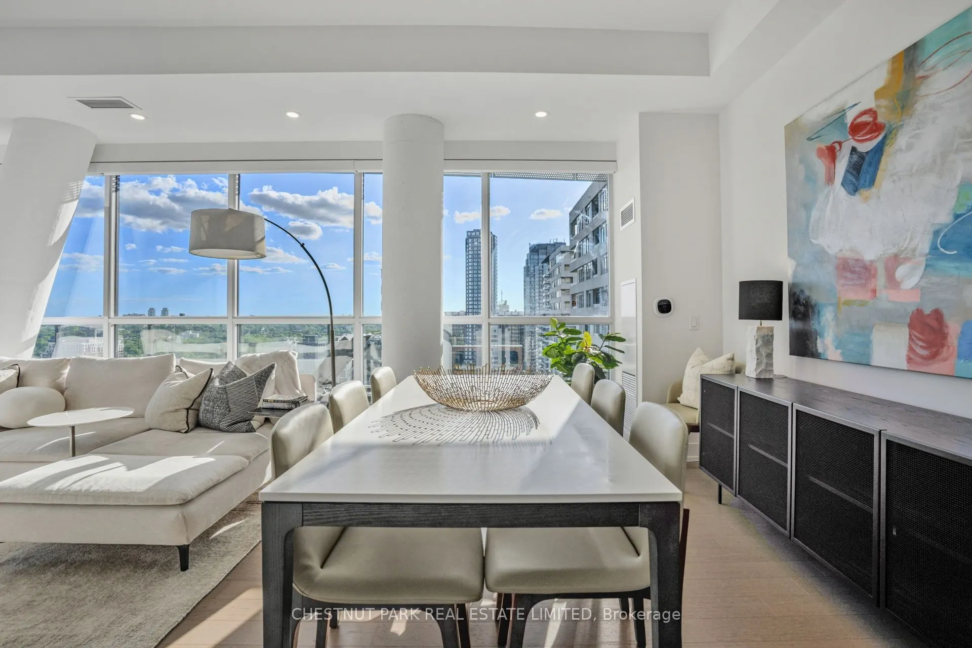 11 Lillian Street #1802