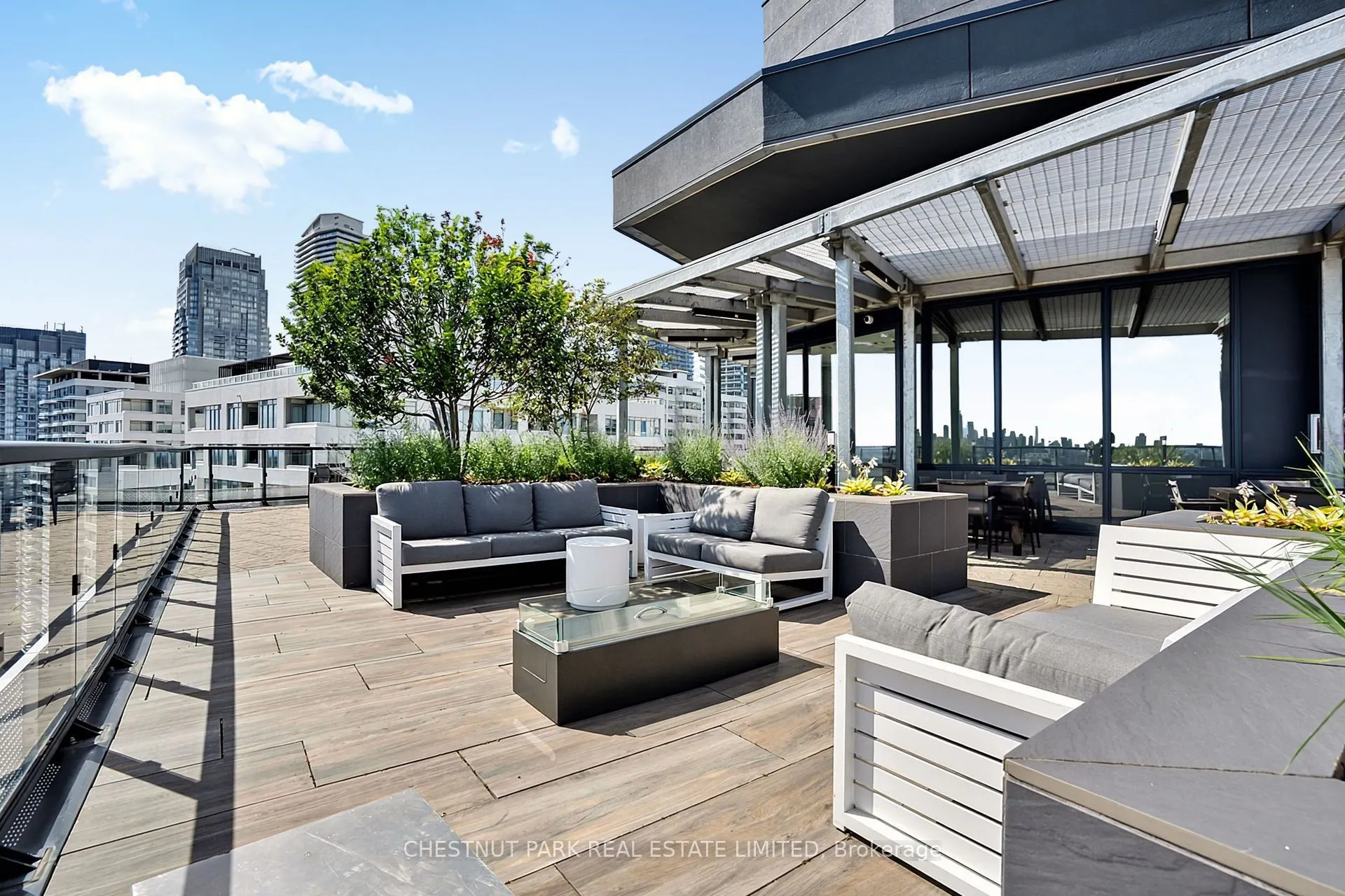 11 Lillian Street #1802