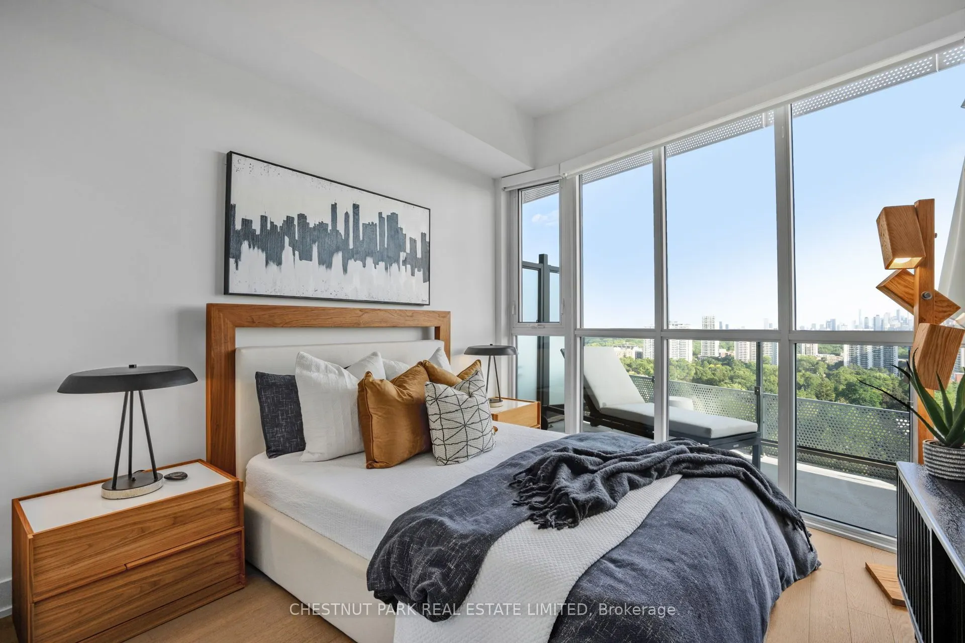 11 Lillian Street #1802