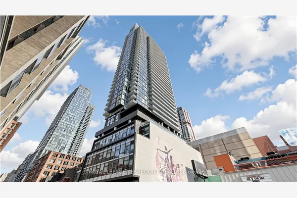 290 Adelaide Street W #3512