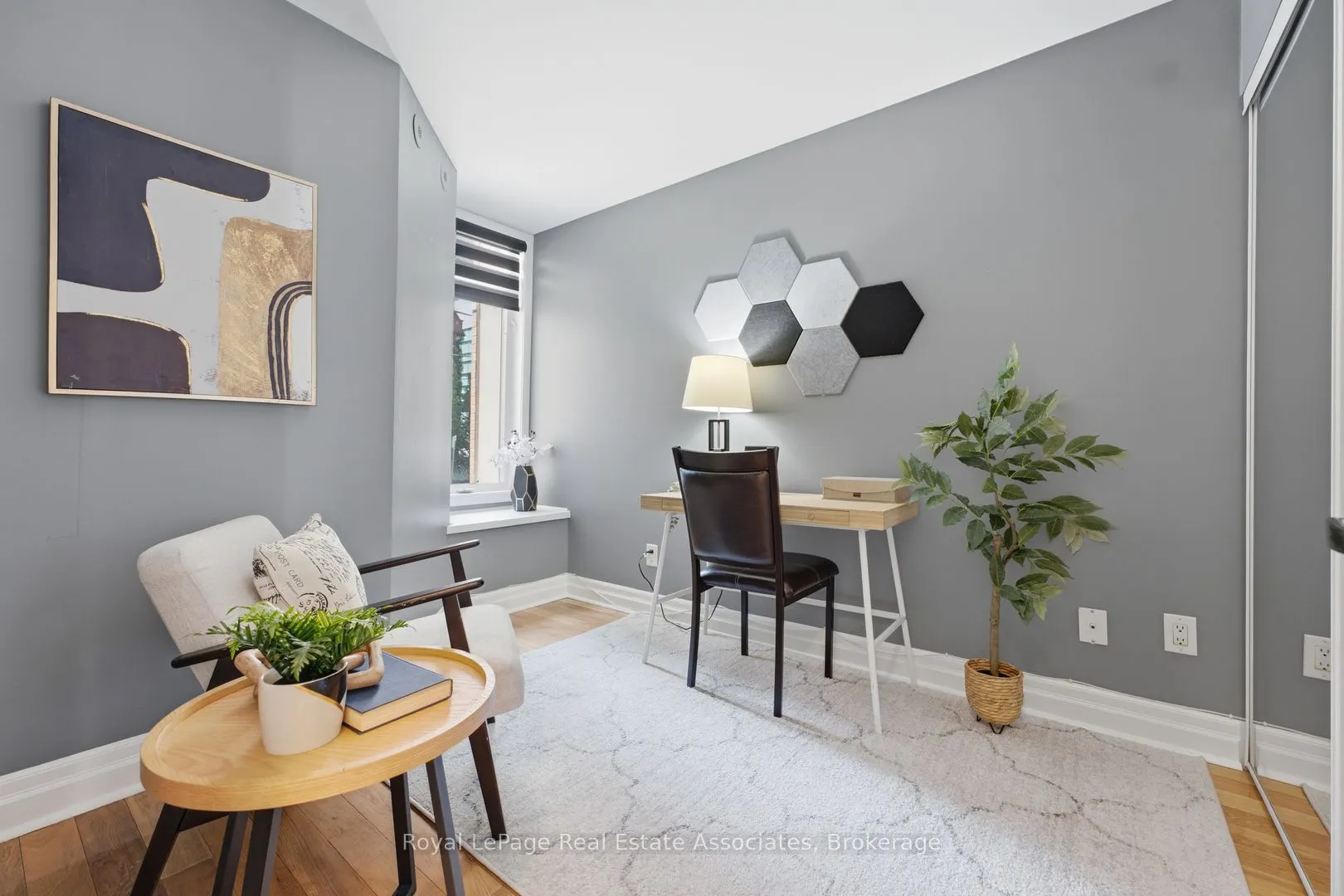 415 Jarvis Street #206