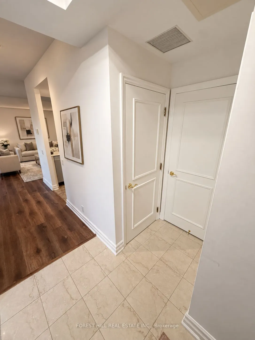 38 Avenue Road #802