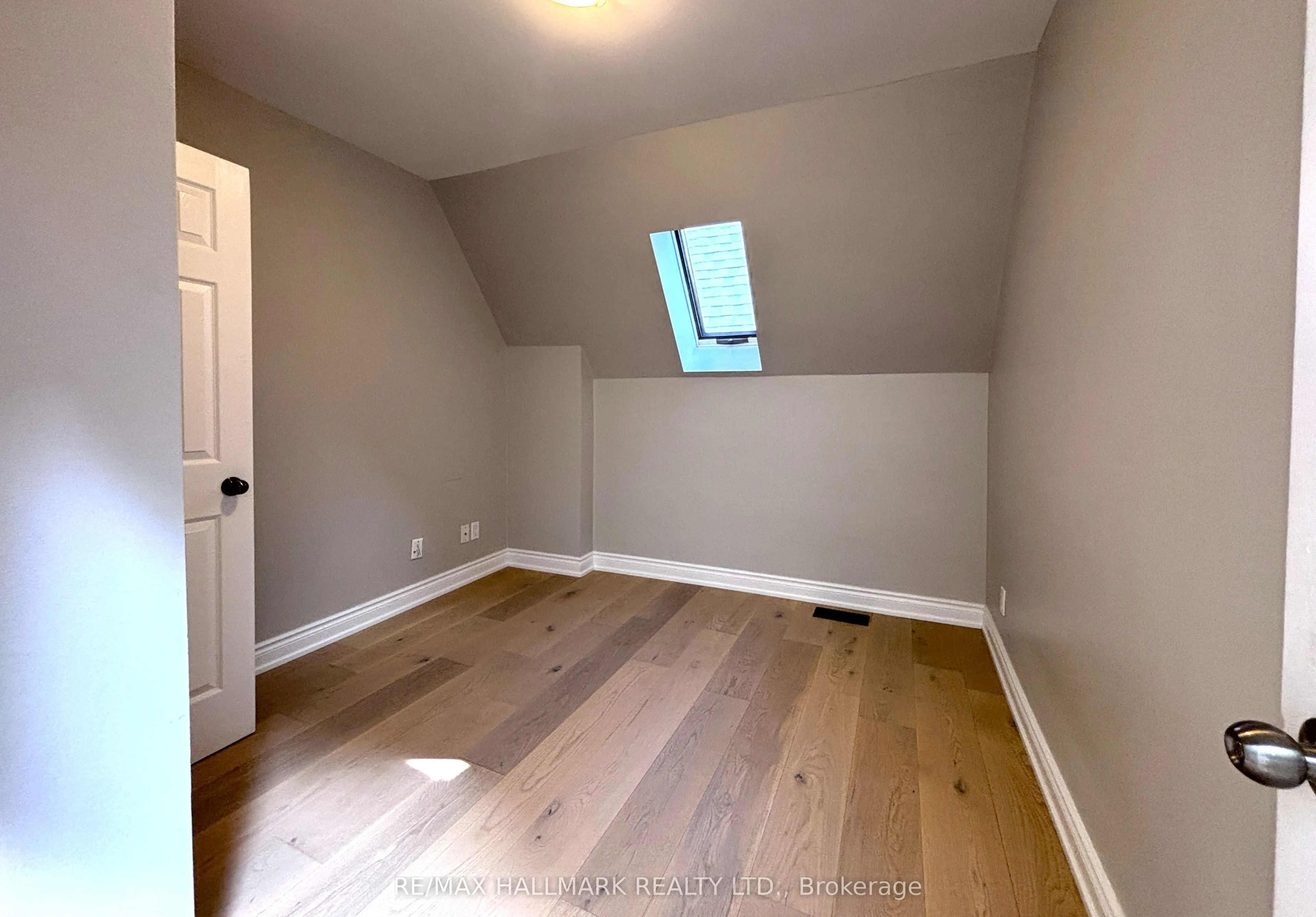 61 Cecil Street ##3