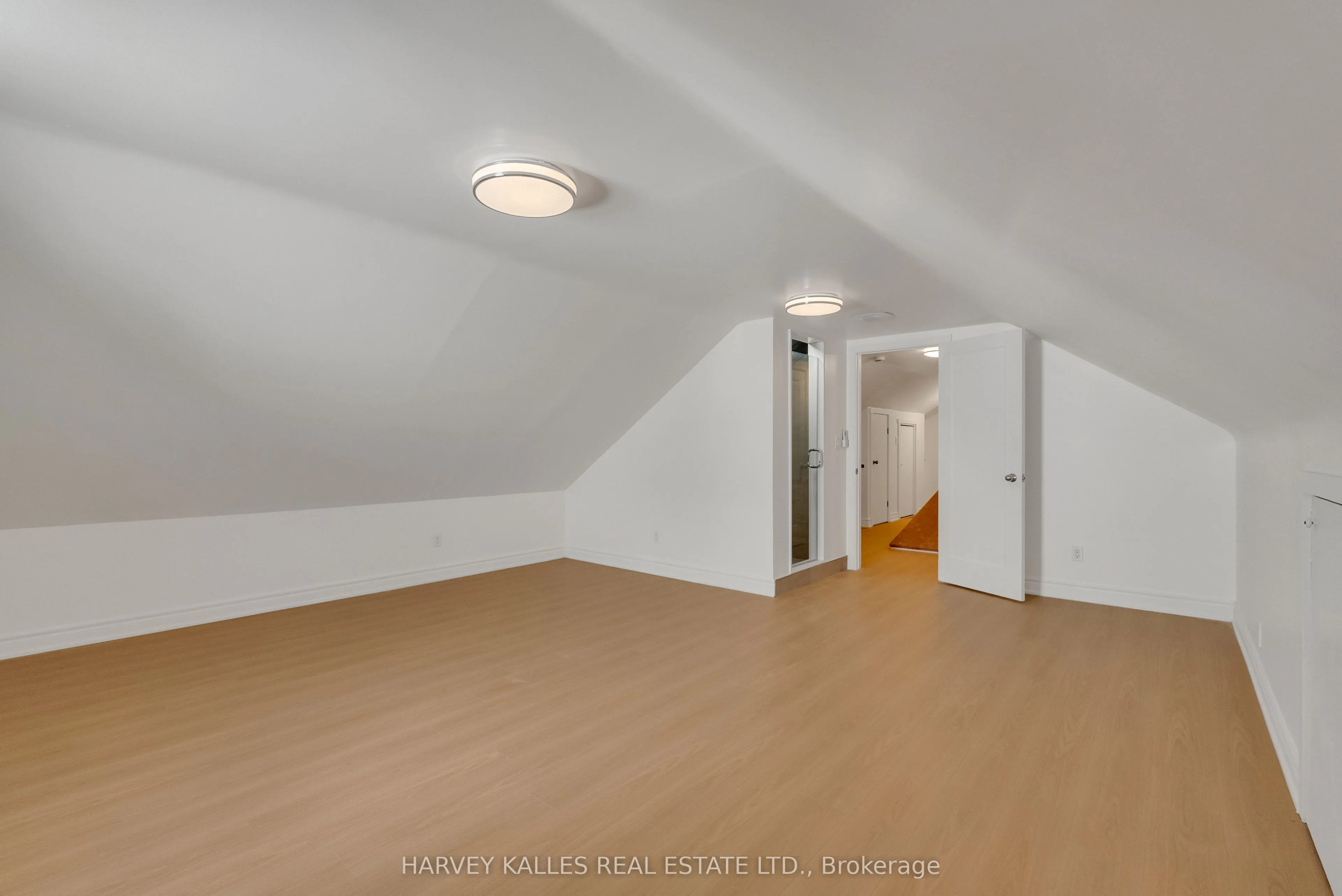 106 Florence Avenue