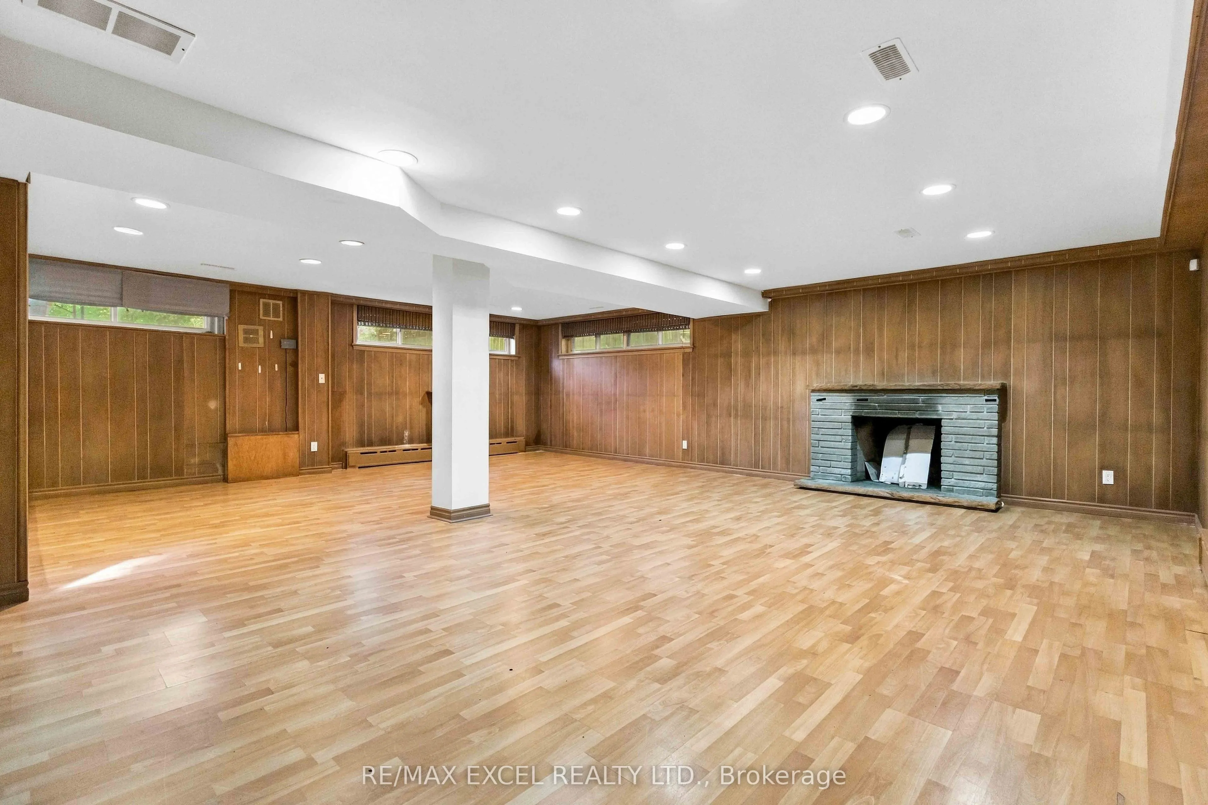 20 Oxbow Road