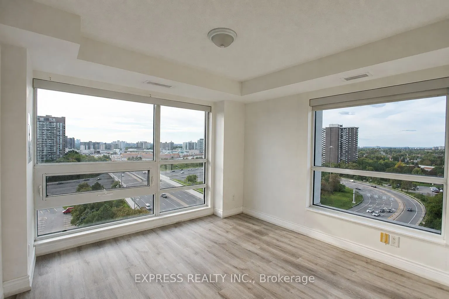 2015 Sheppard Avenue E #1105