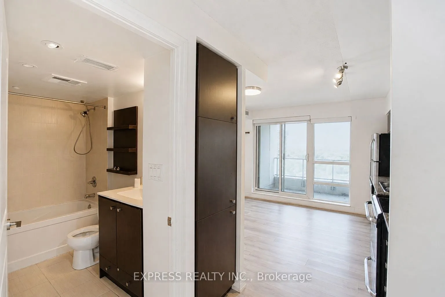 2015 Sheppard Avenue E #1105