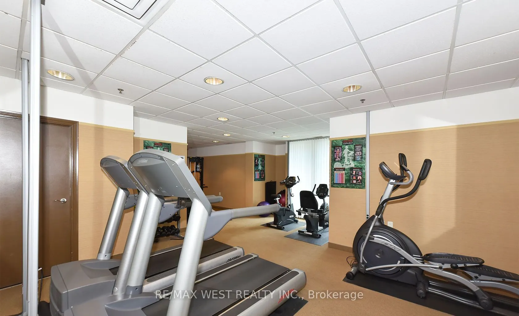 920 Sheppard Avenue W #705