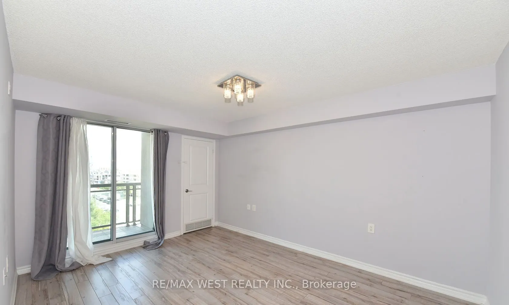 920 Sheppard Avenue W #705