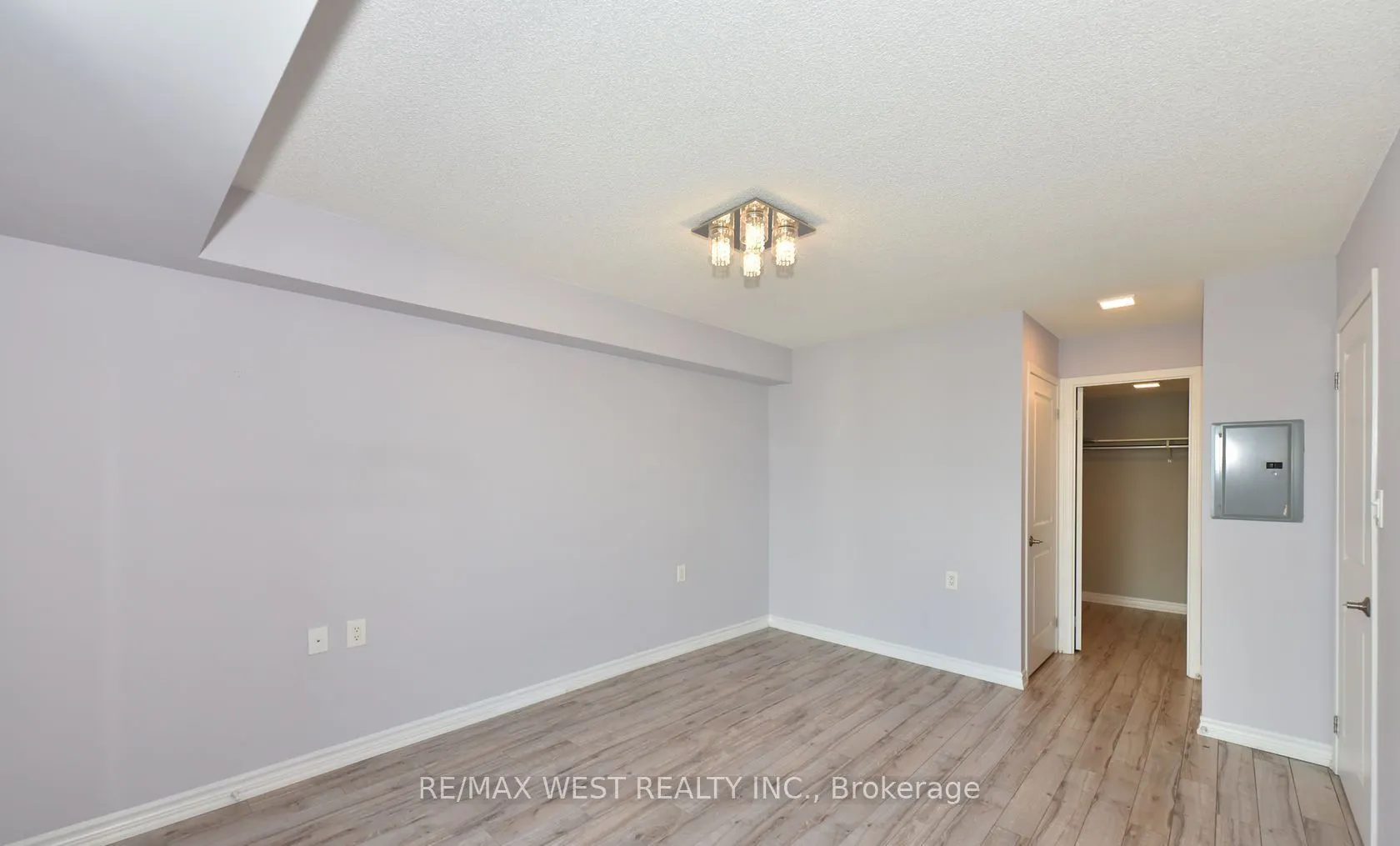 920 Sheppard Avenue W #705