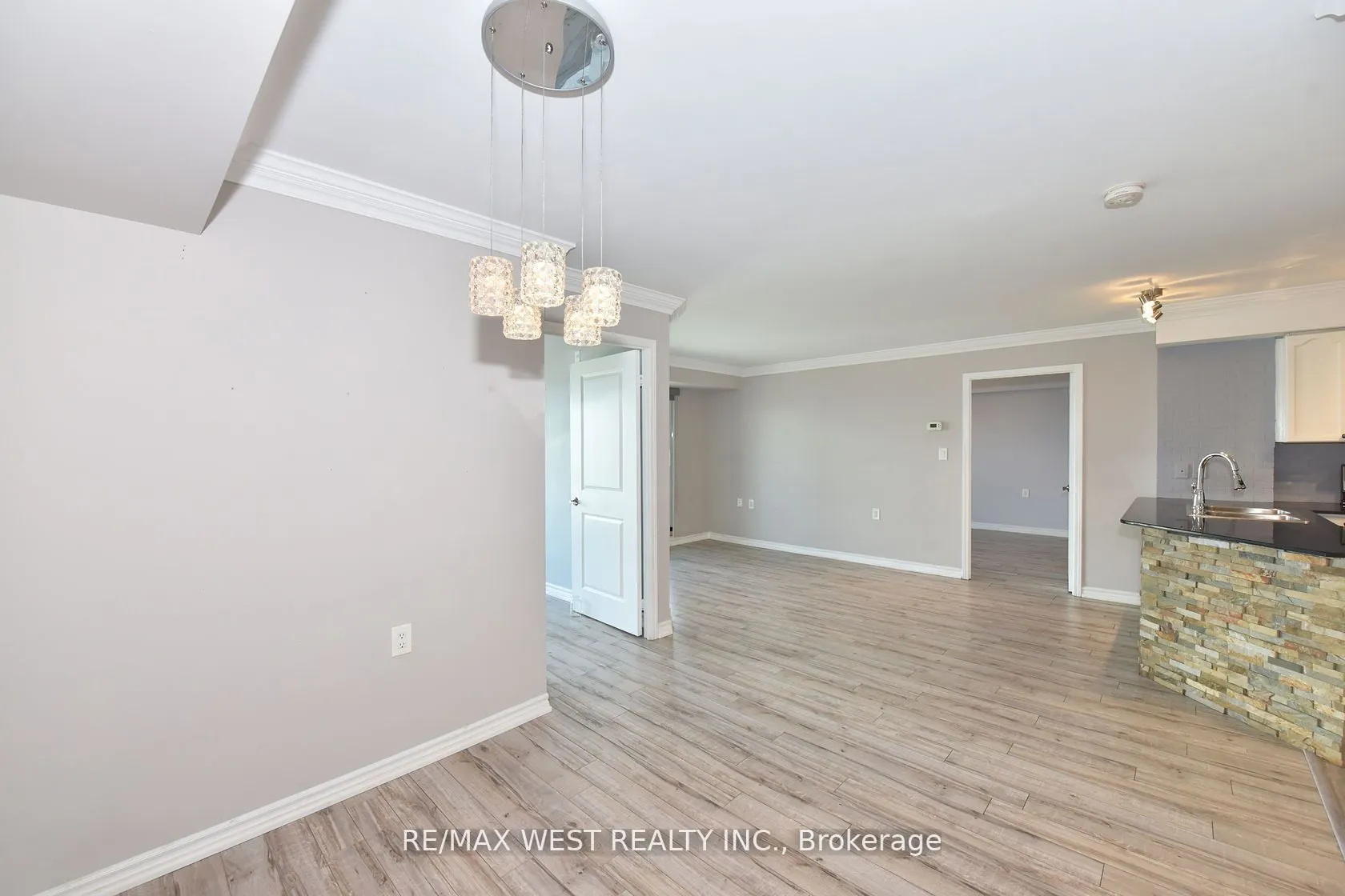 920 Sheppard Avenue W #705