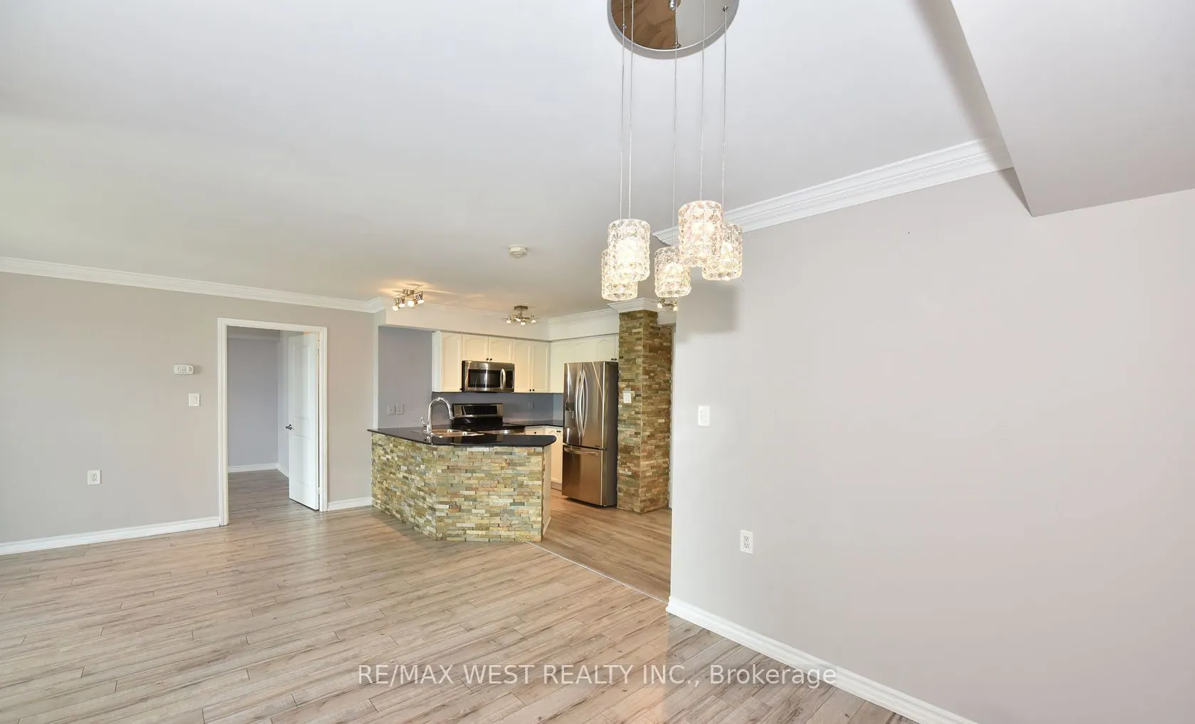 920 Sheppard Avenue W #705