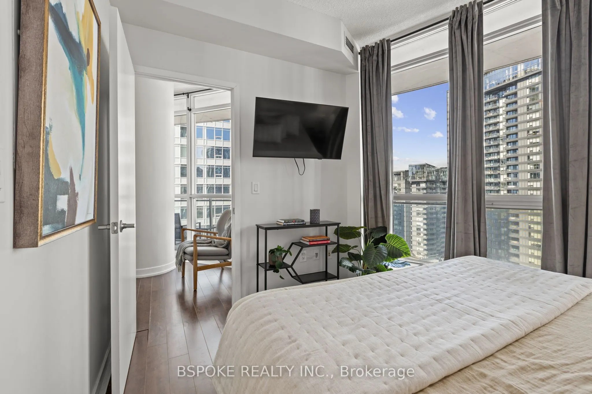 38 Dan Leckie Way #2207