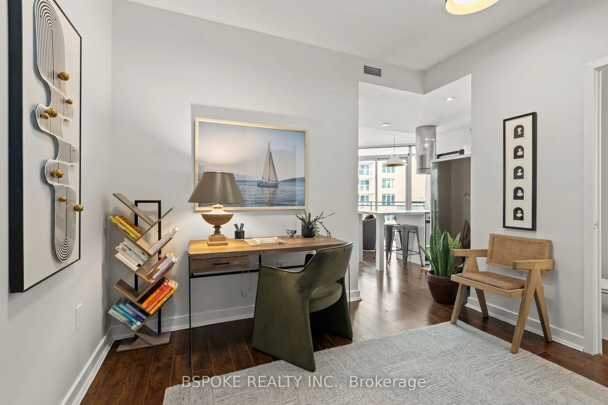 38 Dan Leckie Way #2207