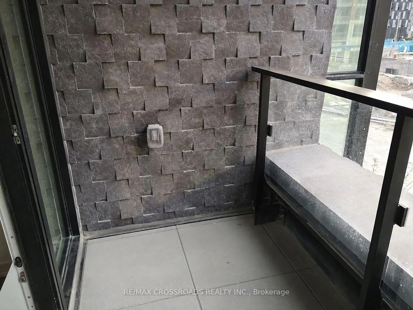 8 Tippett Road #203