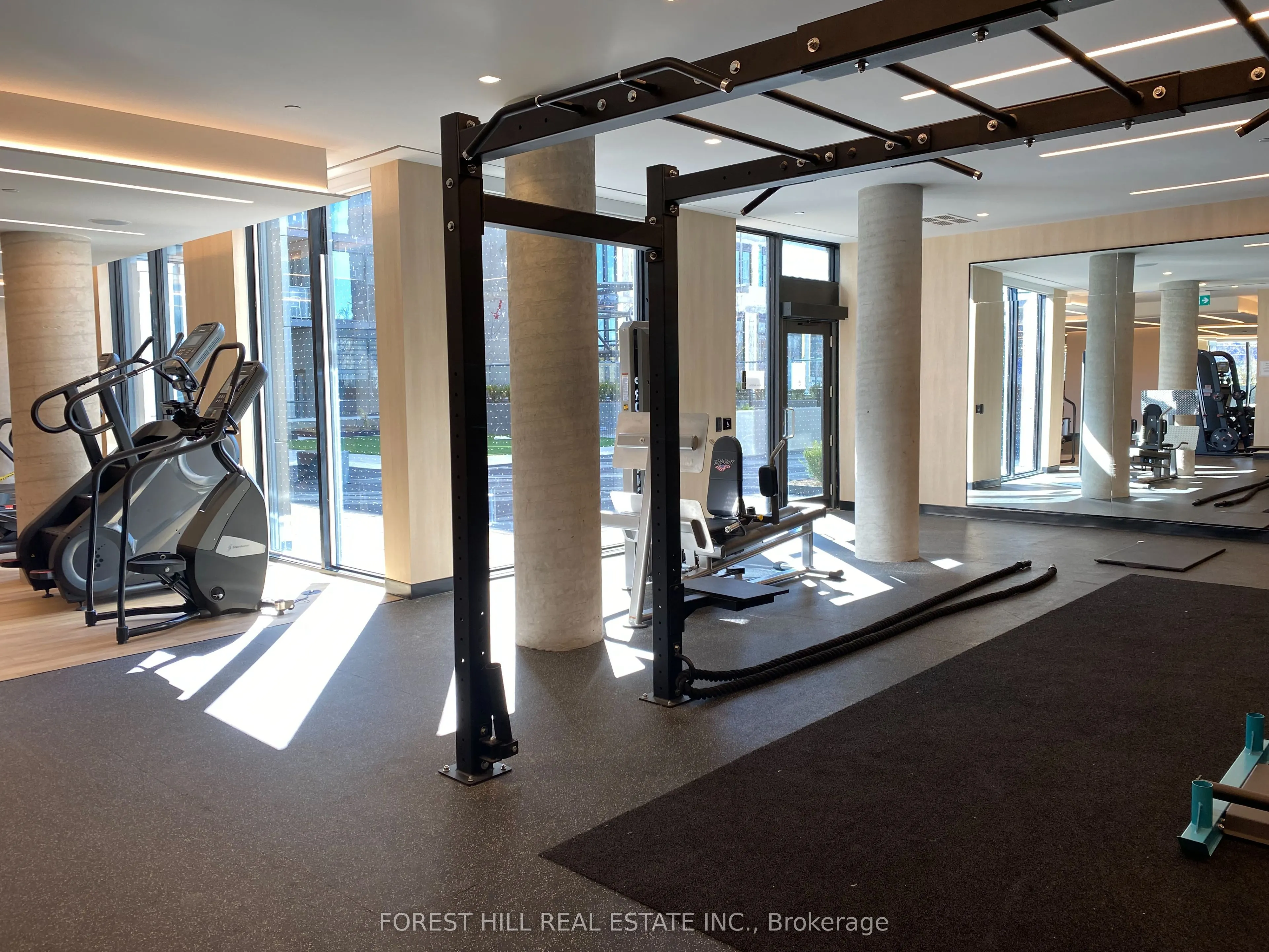 2020 Bathurst Street #302