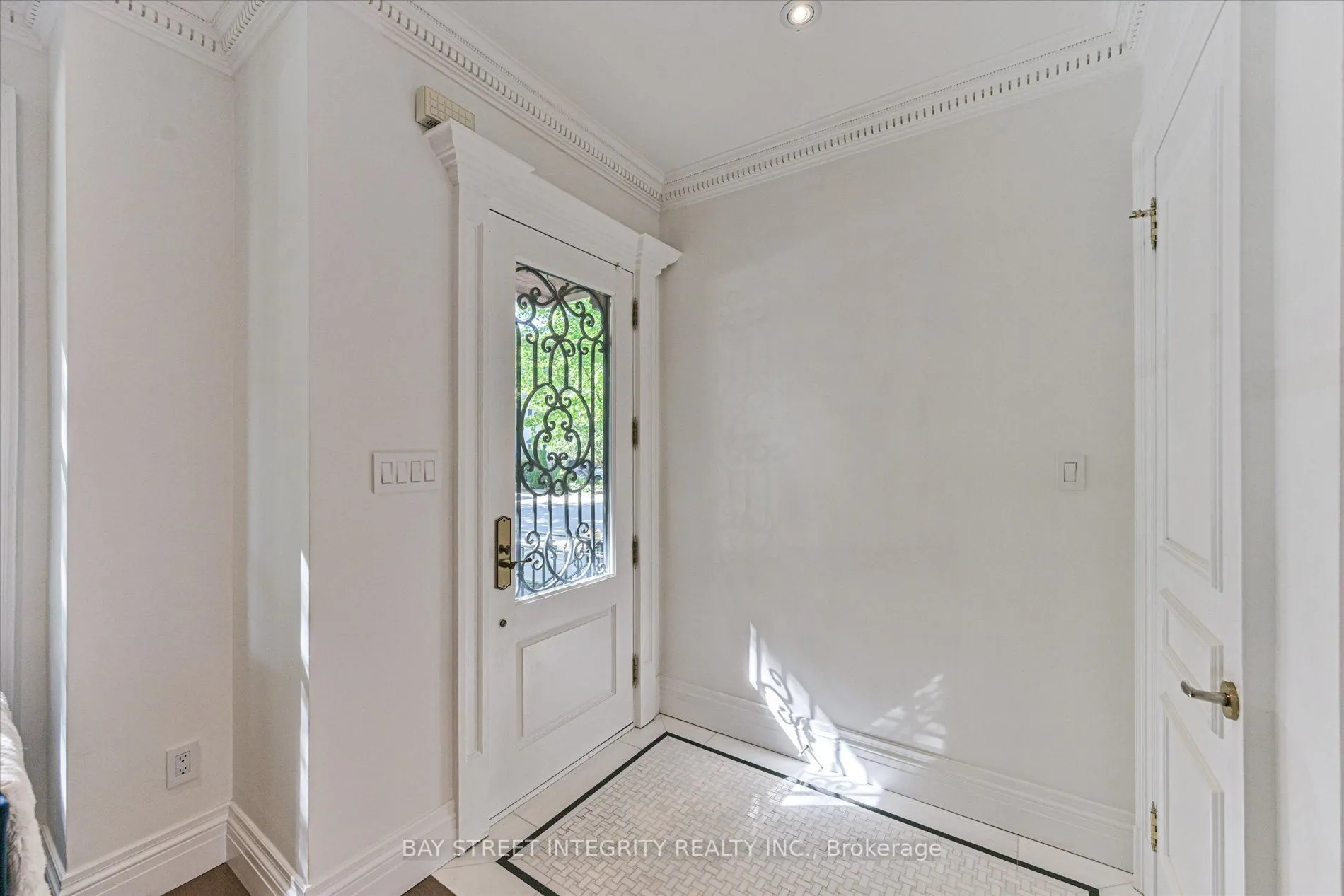 354 Old Orchard Grove