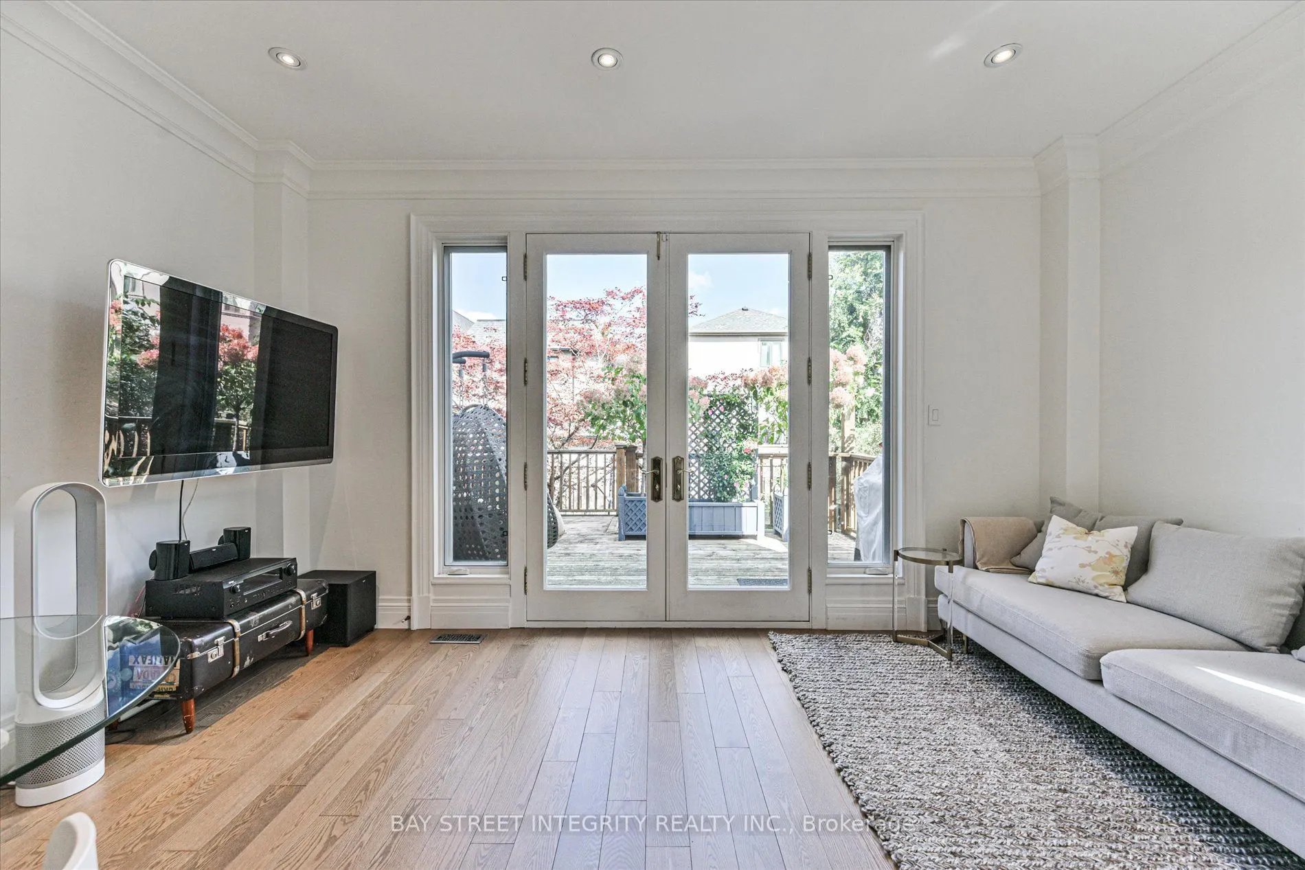 354 Old Orchard Grove