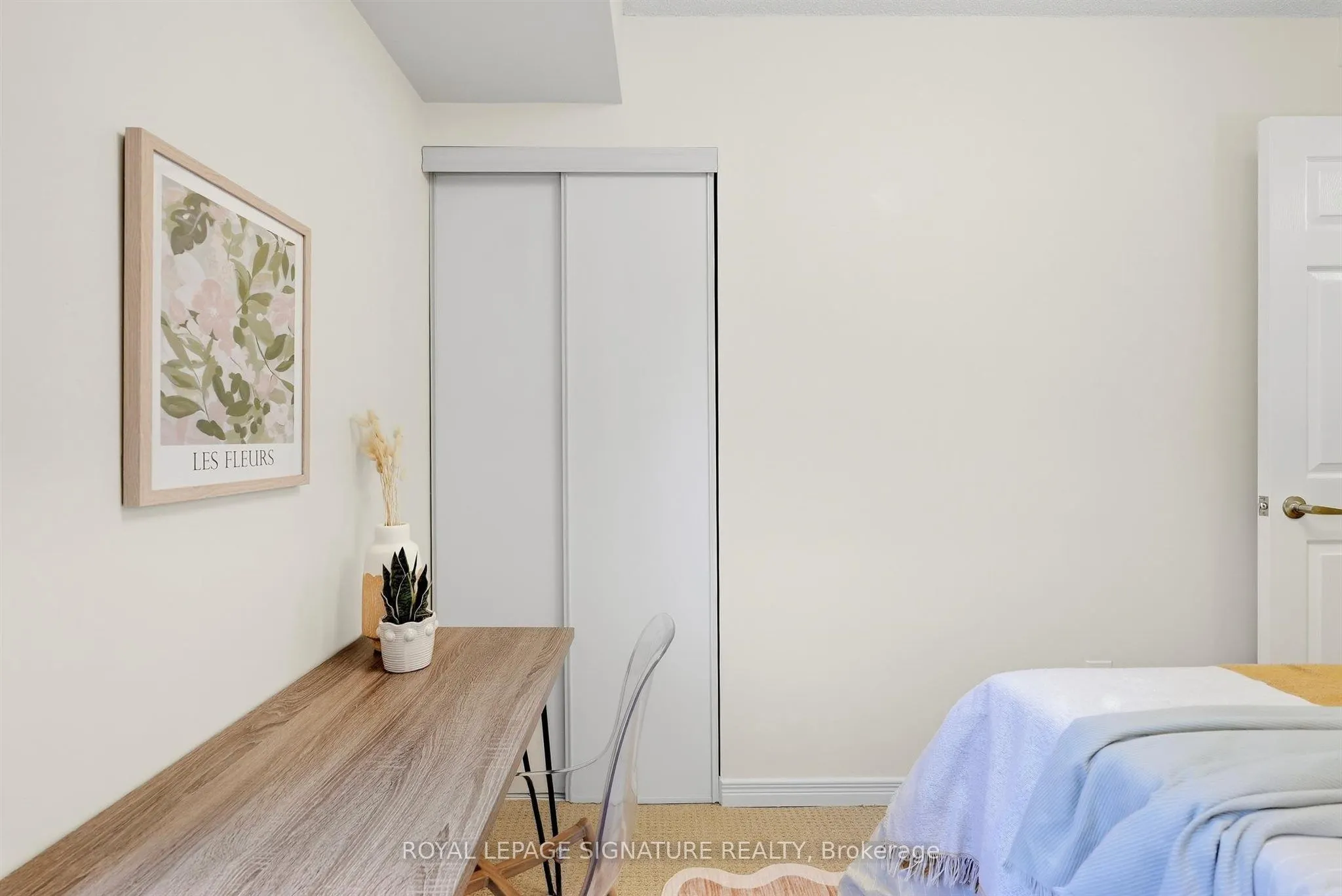 11 Ruttan Street #225