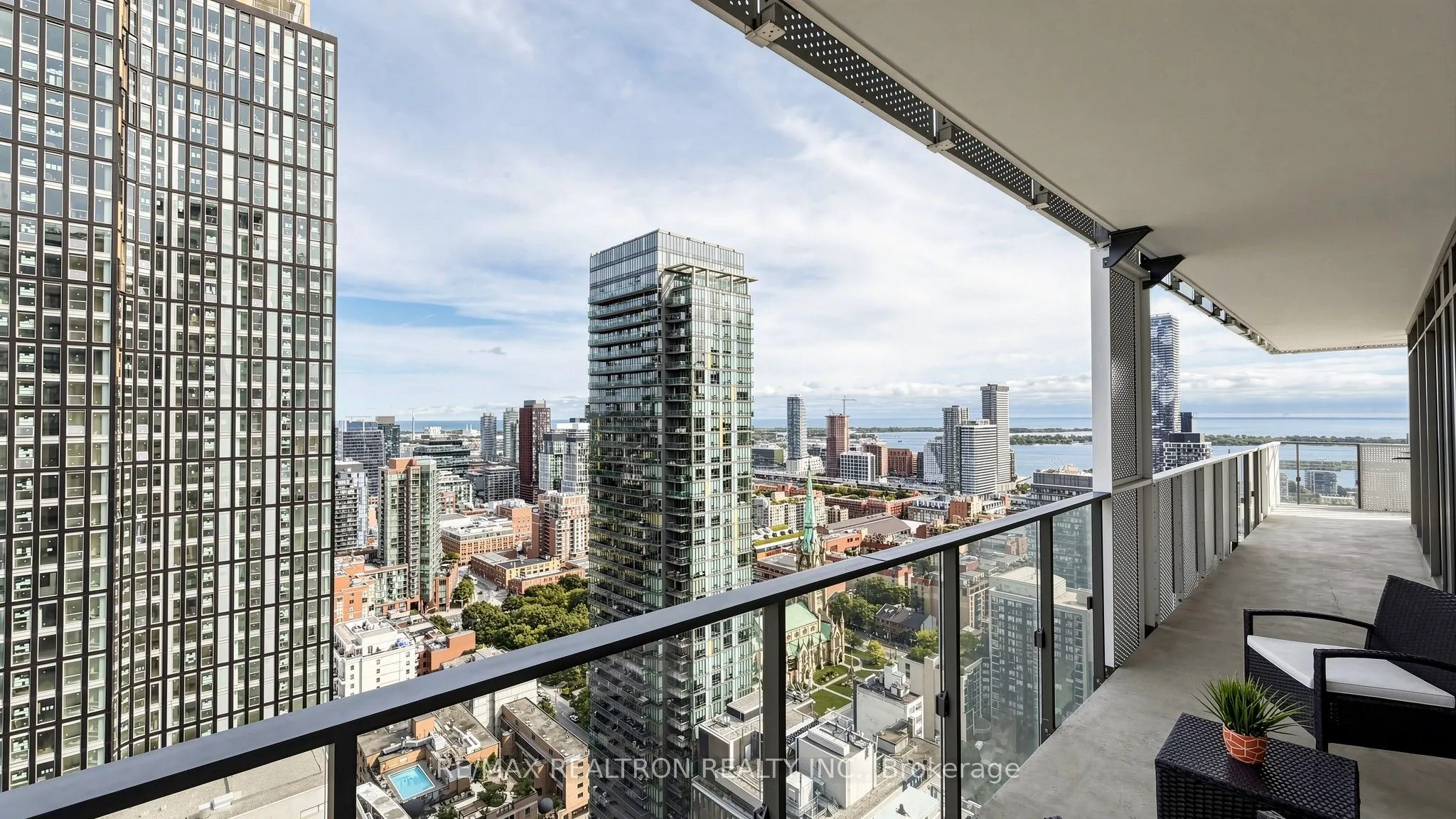 20 Lombard Street #3403