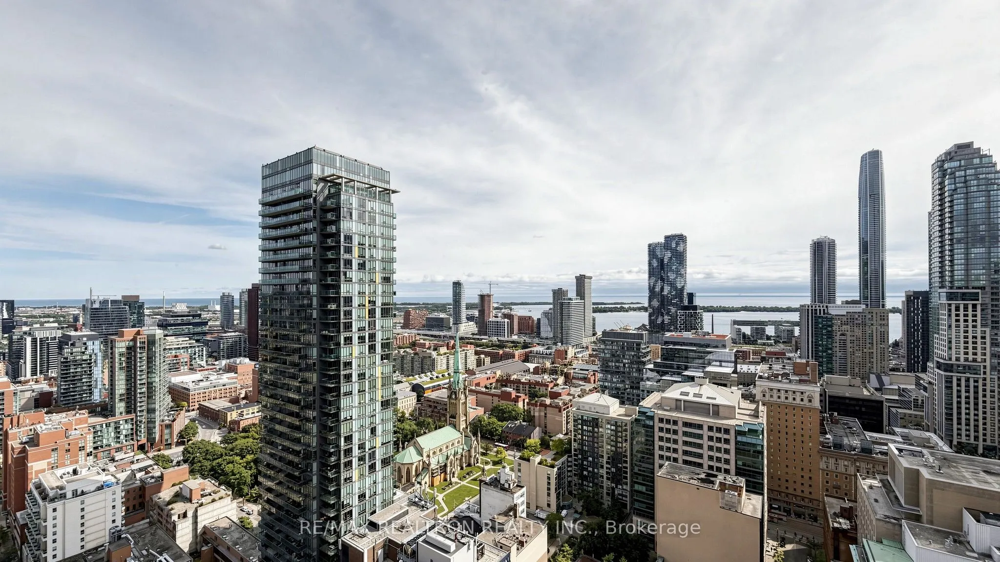 20 Lombard Street #3403