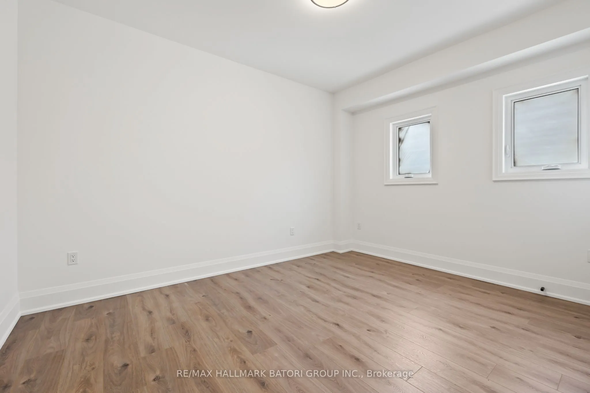 18 Keewatin Avenue #2