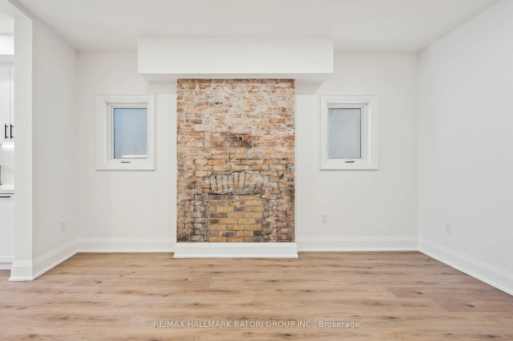 18 Keewatin Avenue #2
