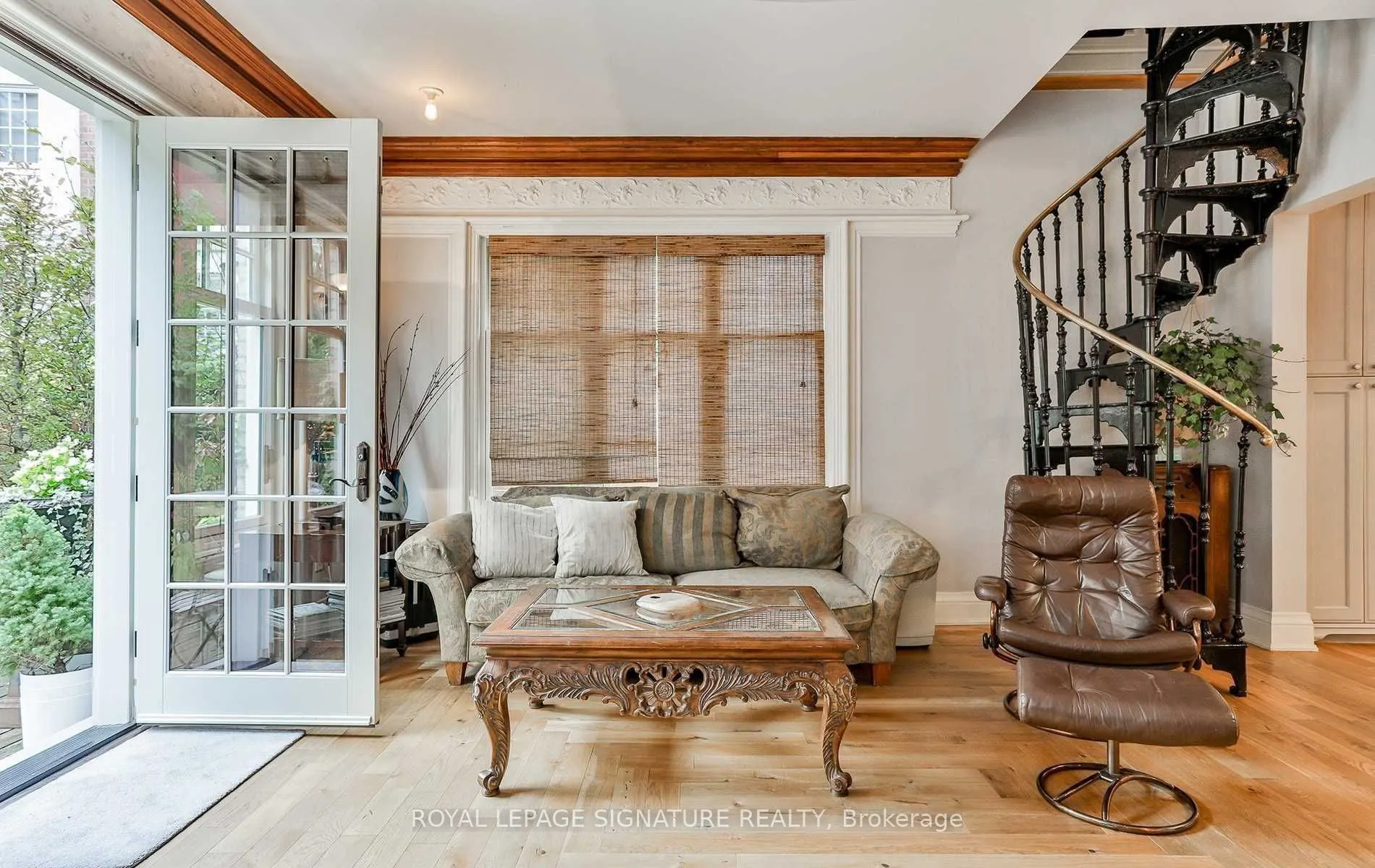 4 Wellesley Place