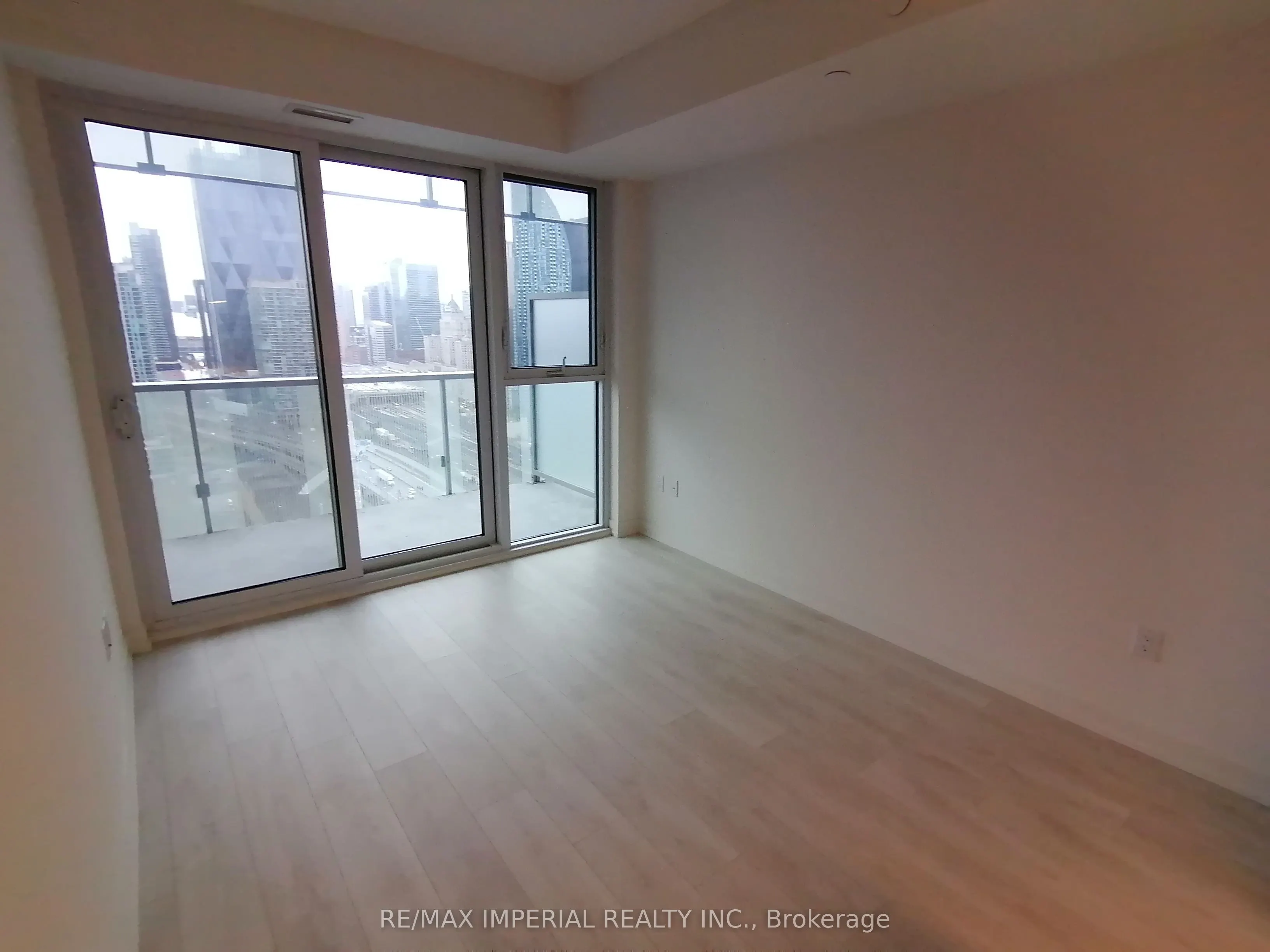 15 Lower Jarvis Street #2706