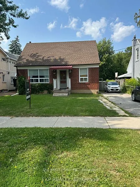 12 Pleasant Avenue