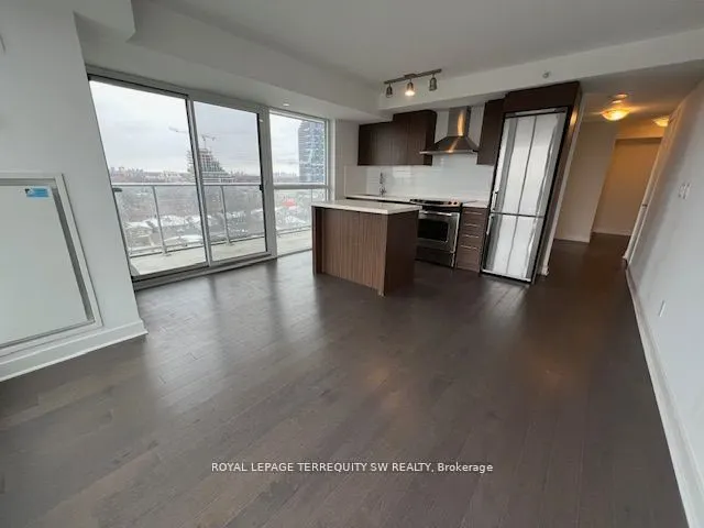 58 Orchard View Boulevard #902