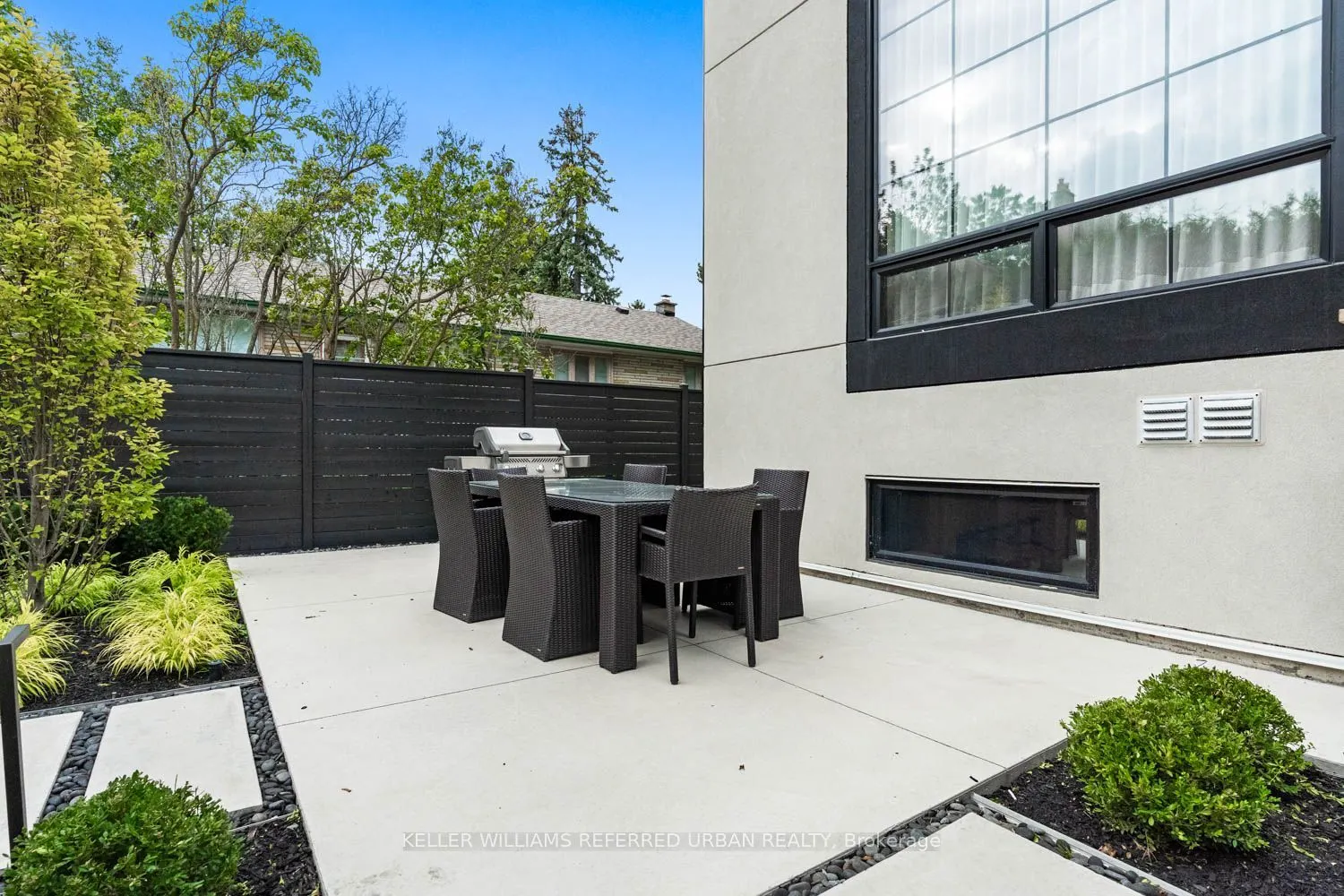 62 Norden Crescent