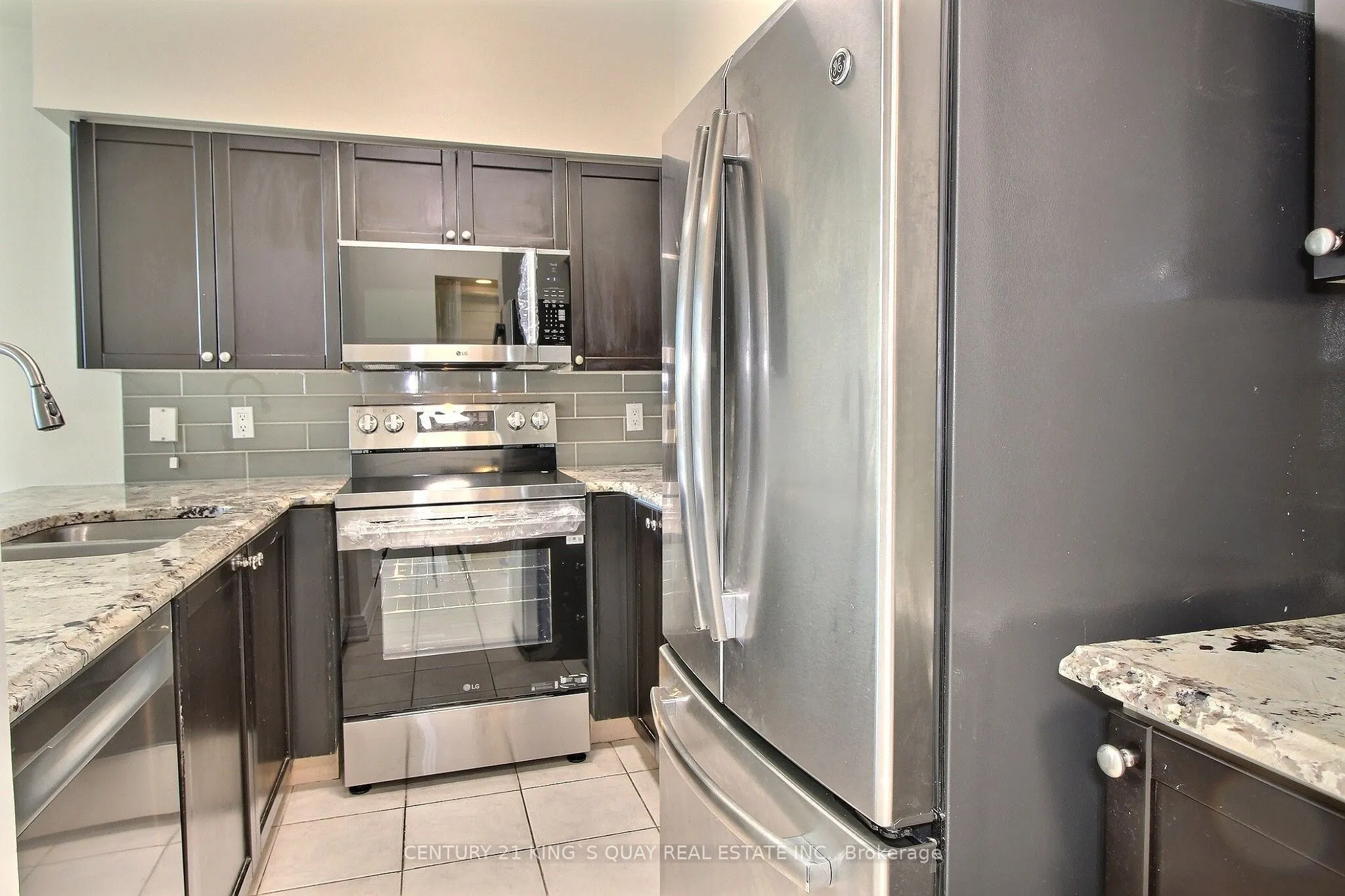 33 Empress Avenue #515