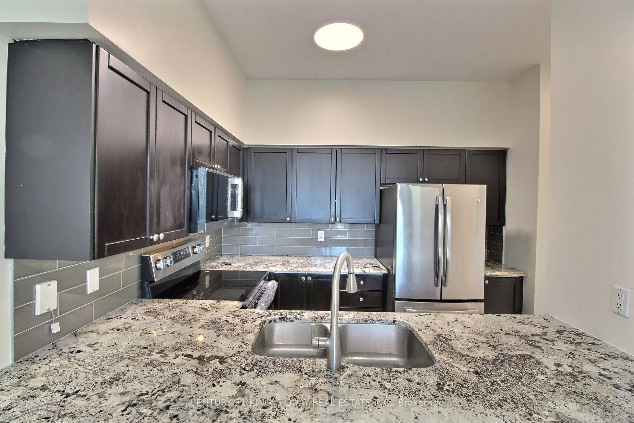 33 Empress Avenue #515