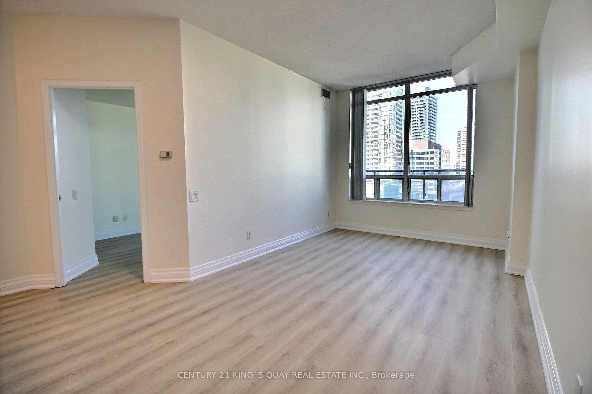 33 Empress Avenue #515