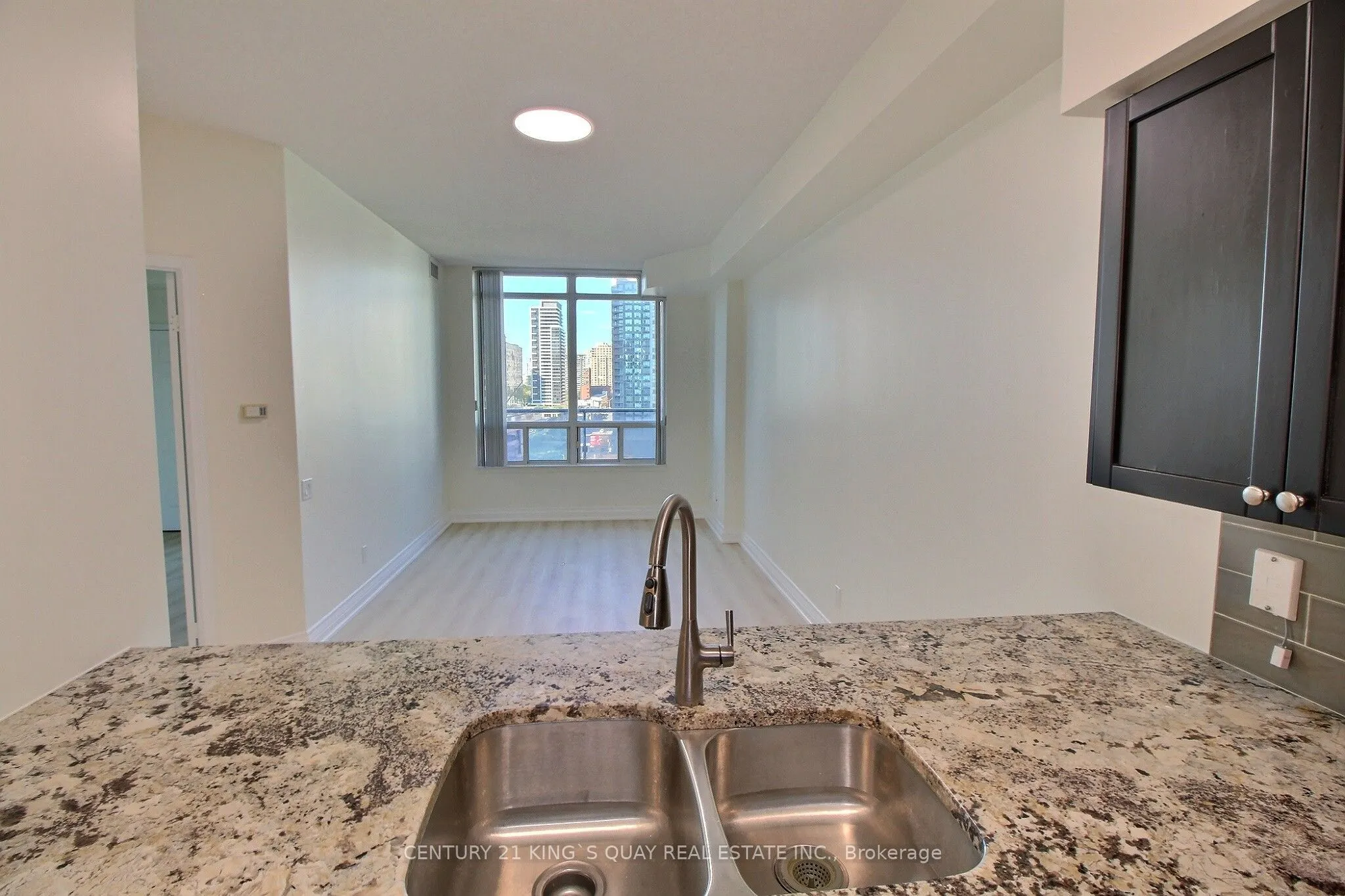 33 Empress Avenue #515