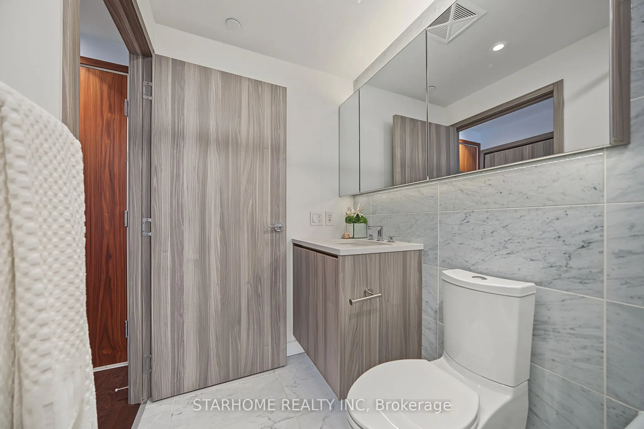 95 McMahon Drive #2109