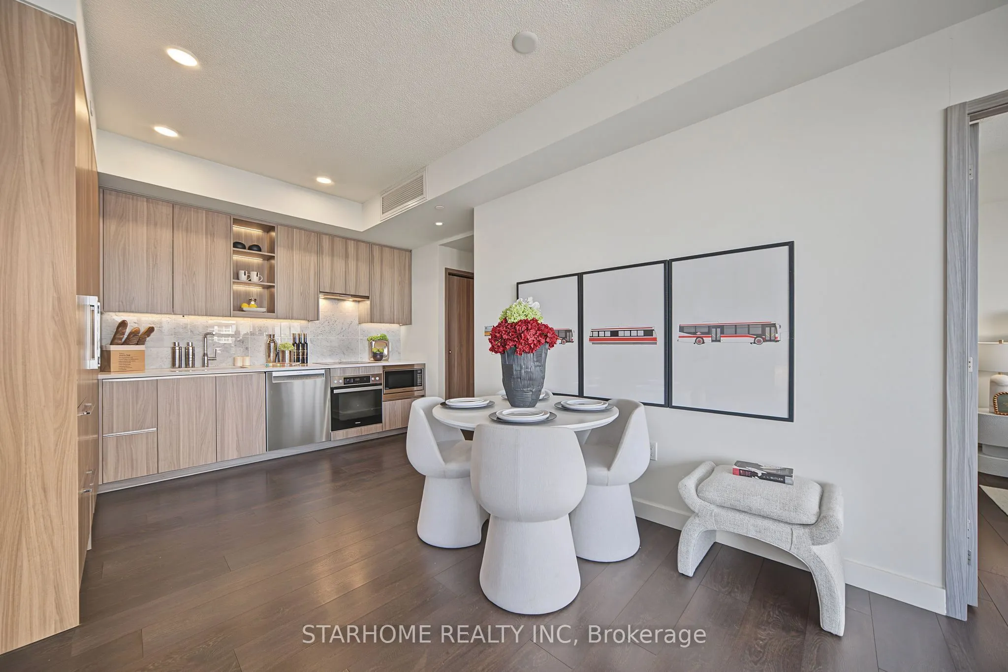 95 McMahon Drive #2109
