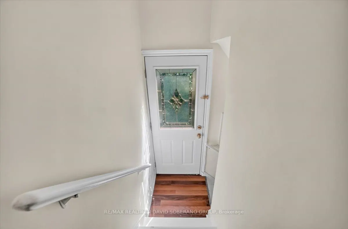 122 Mcgillivray Avenue