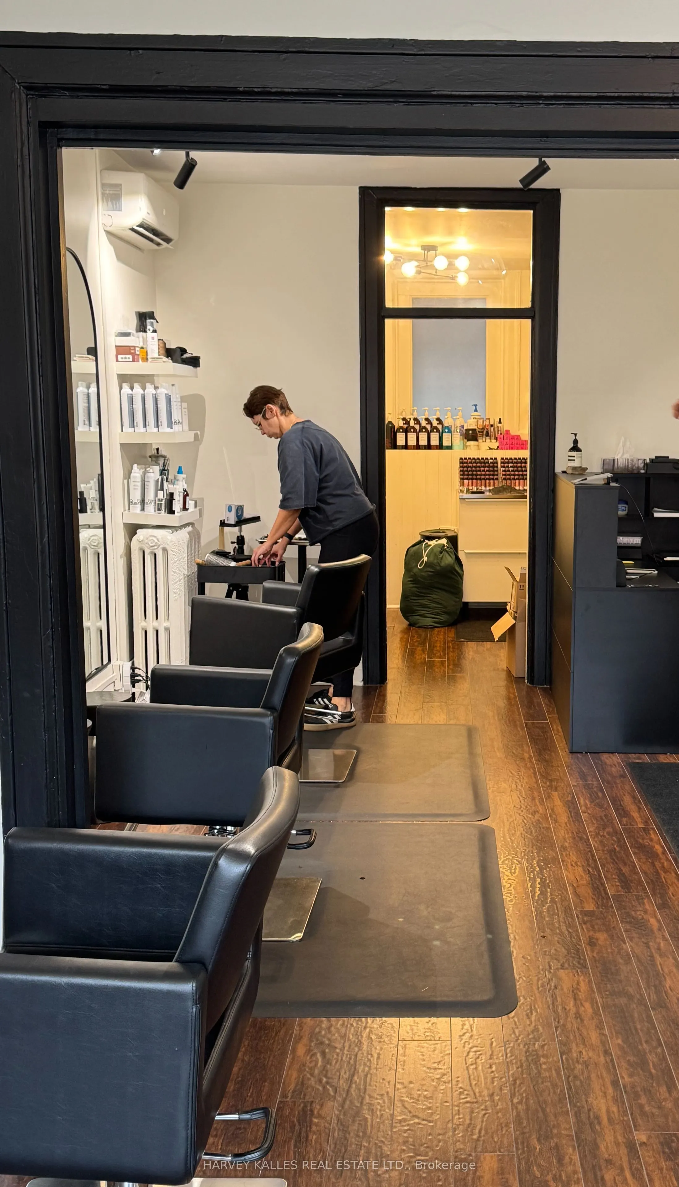 1118 Yonge Street #2nd Floor