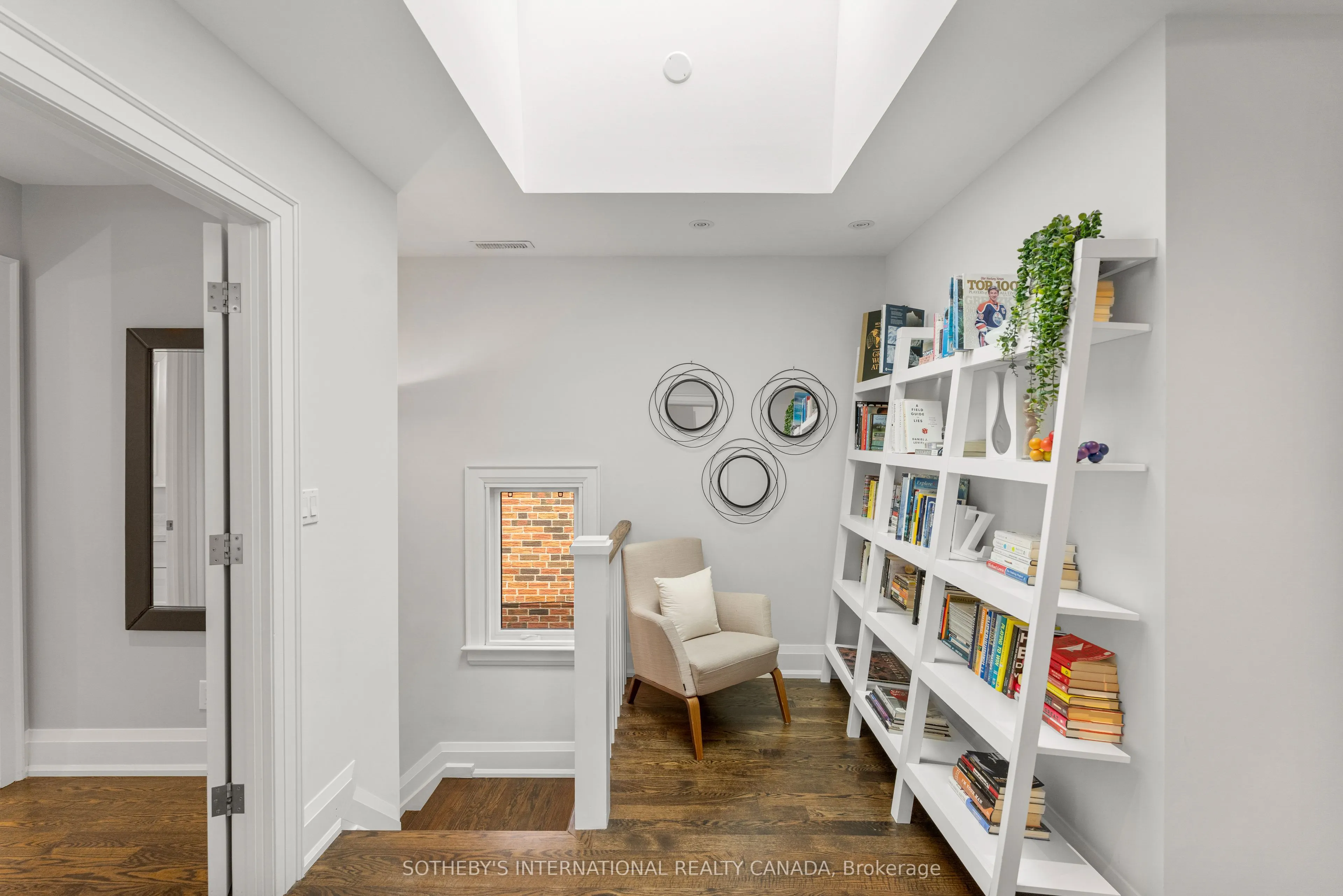 35 Belgrave Avenue