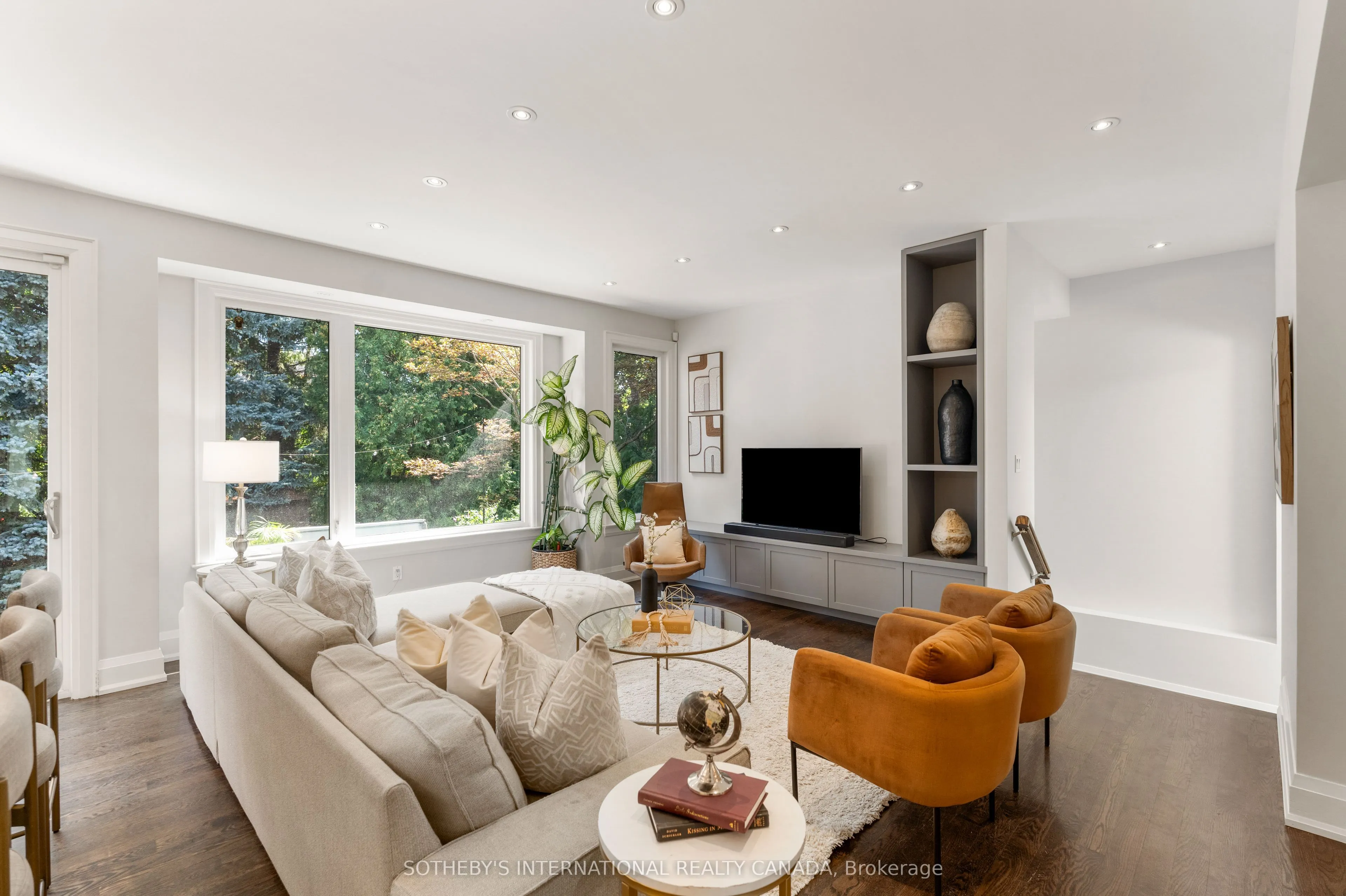 35 Belgrave Avenue