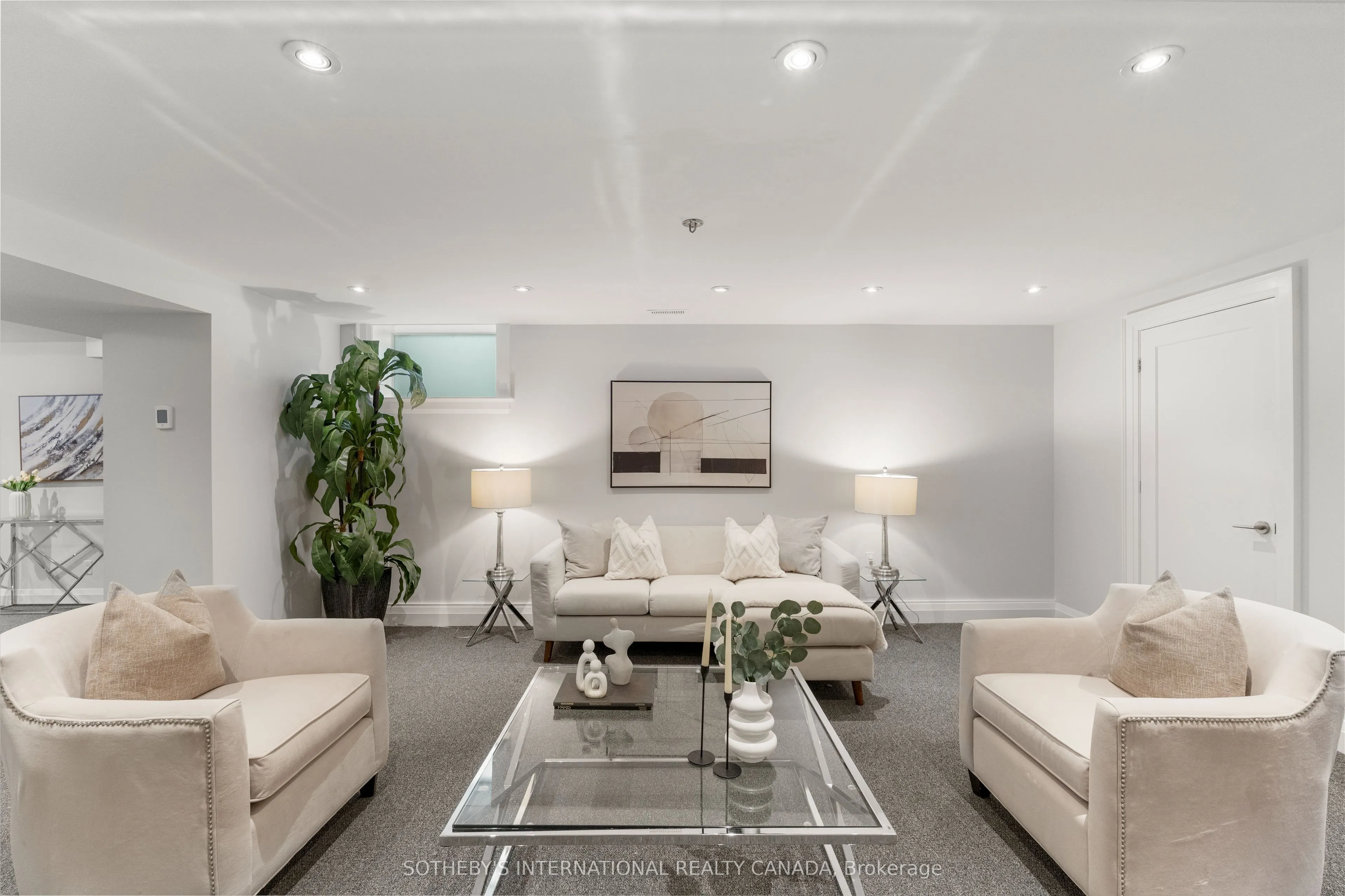 35 Belgrave Avenue