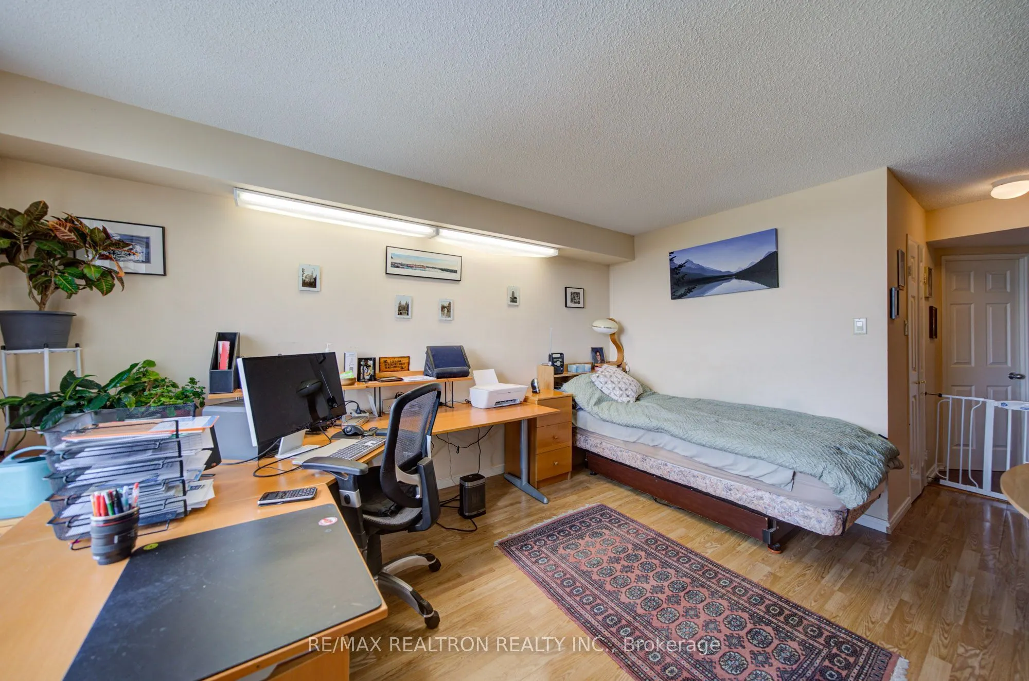 5460 Yonge Street #611