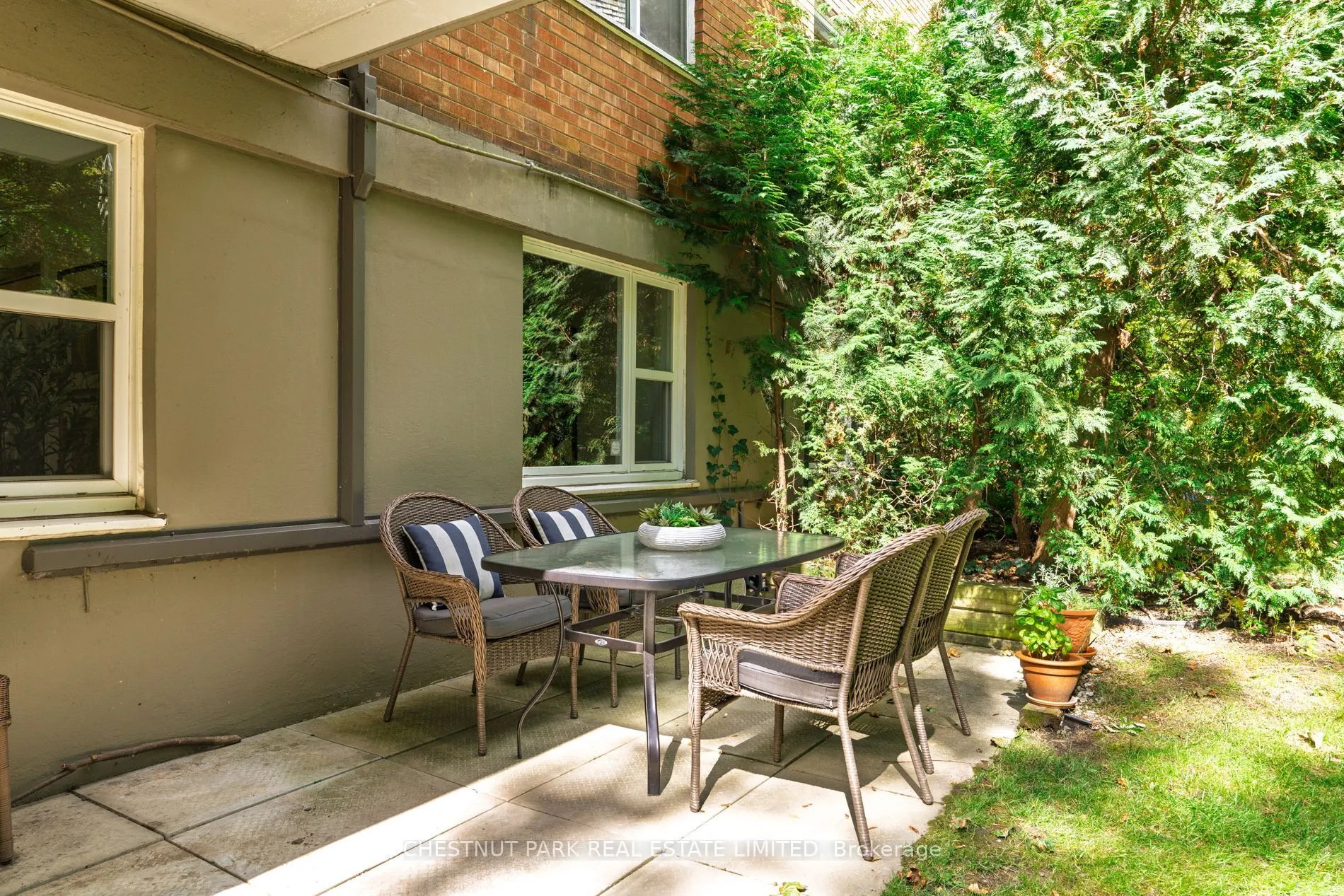 21 Dale Avenue #502