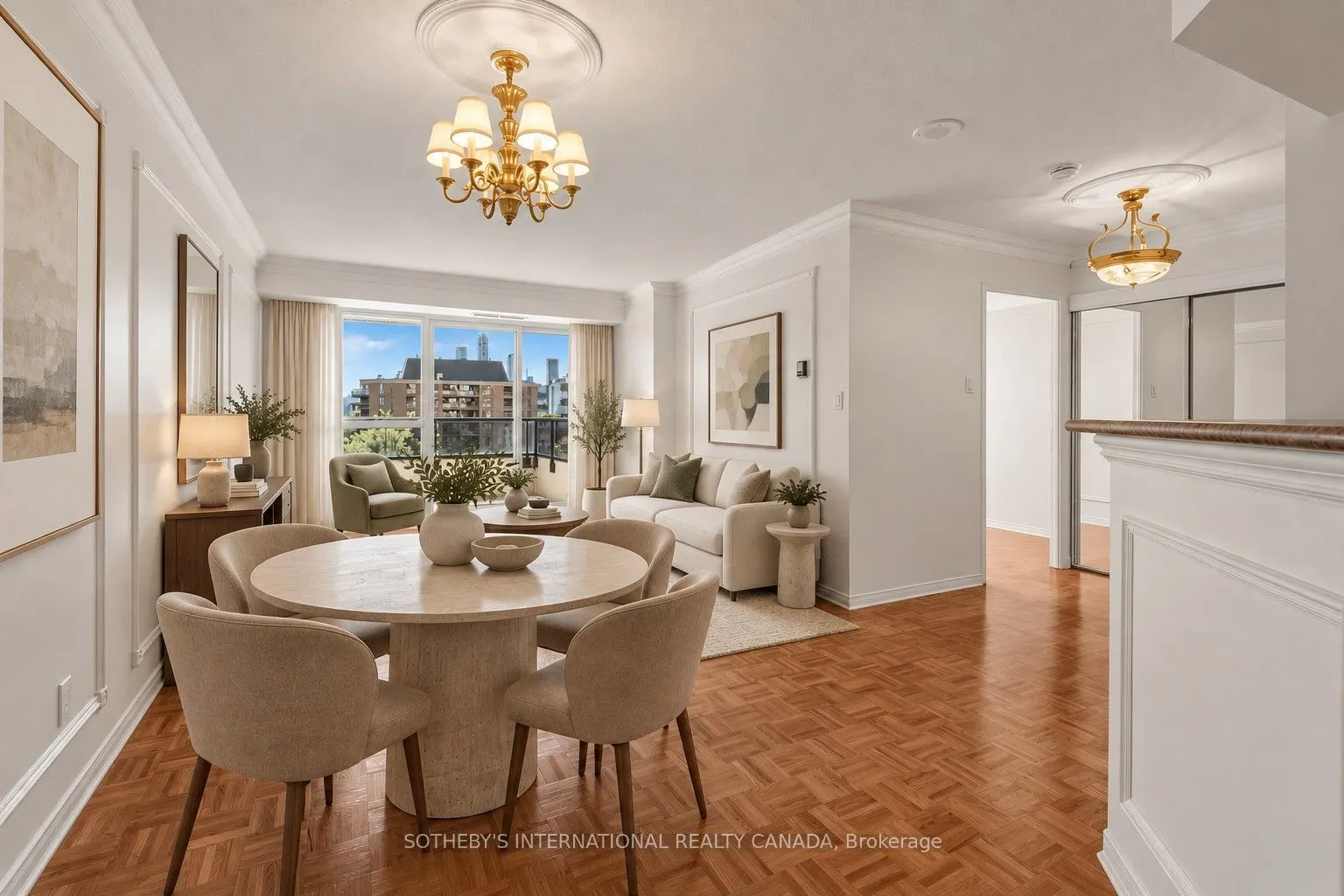 38 Avoca Avenue #704